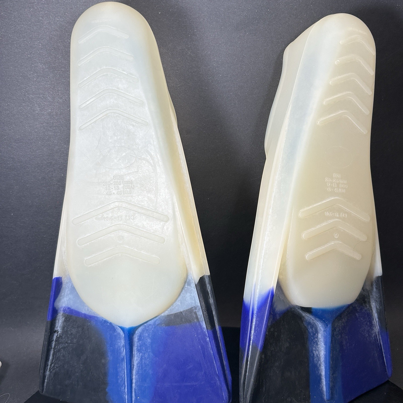 TYR Swim Fins Stryker Silicone Clear, Blue And Black Adult Men’s 12-13 USA