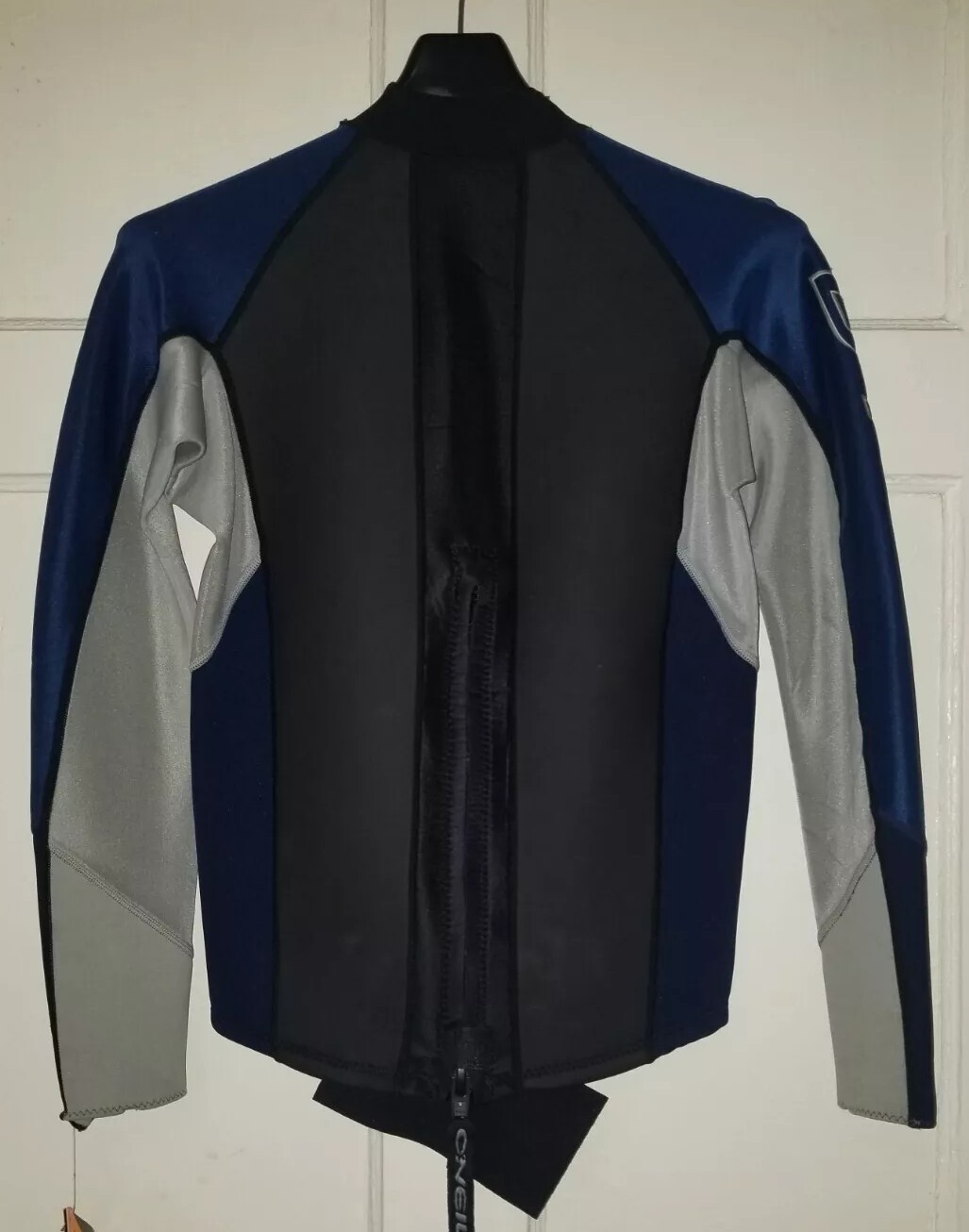 O’Neill Hammer 2.1 MM Black Gray Blue LongSleeve Wet Shirt – Men’s Size Large