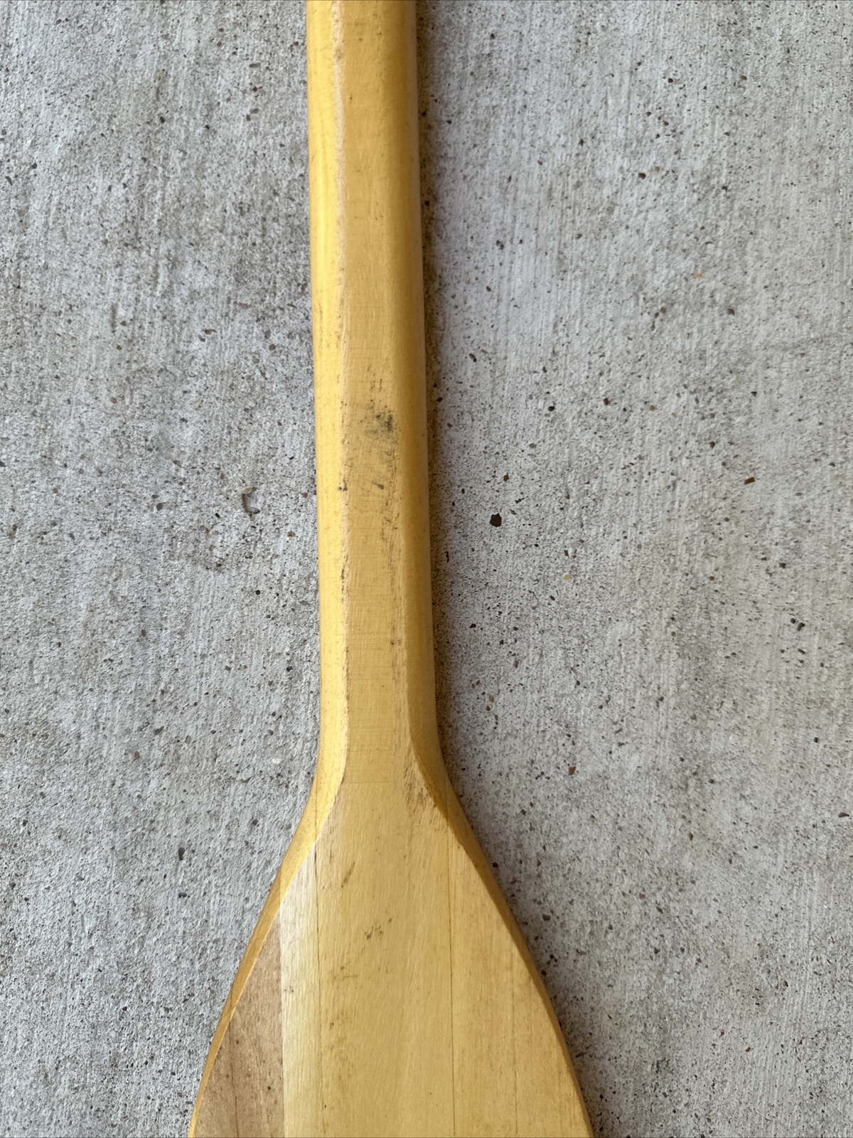 Beaver Brand Paddles and Oars Leatherwood MFG. CO. Wood Rowing Oar 46” USA