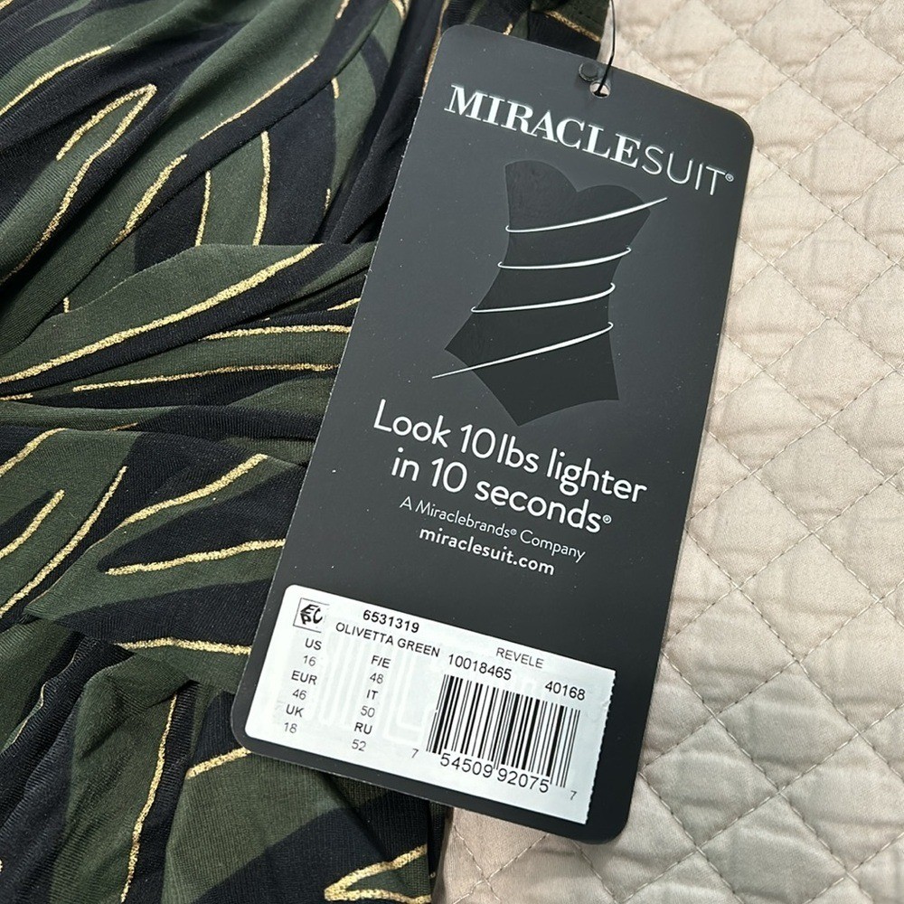 Miraclesuit Revele 1 piece Swimsuit – 16 – New 🏝️