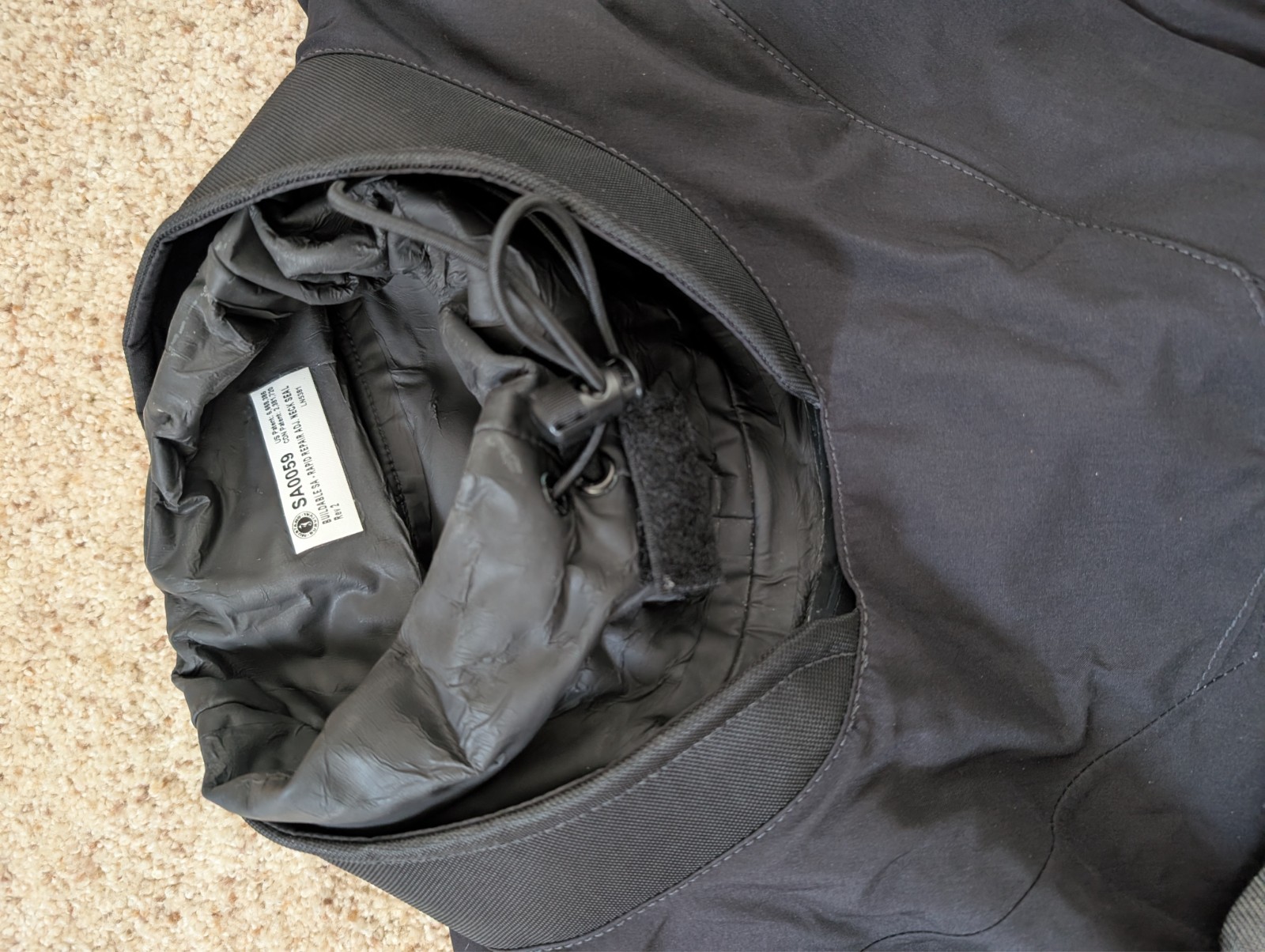 Mustang Survival Sentinel Tactical Dry Suit sz. SMALL Regular