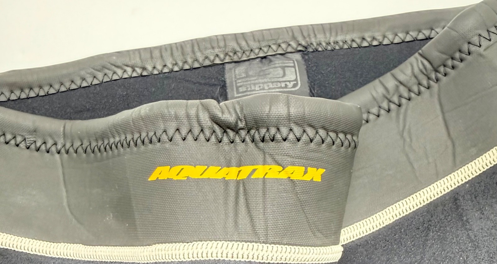 Honda Aquatrax Slippery Jet Ski Wet Suit Shorts 90% Neoprene 10% Nylon rare