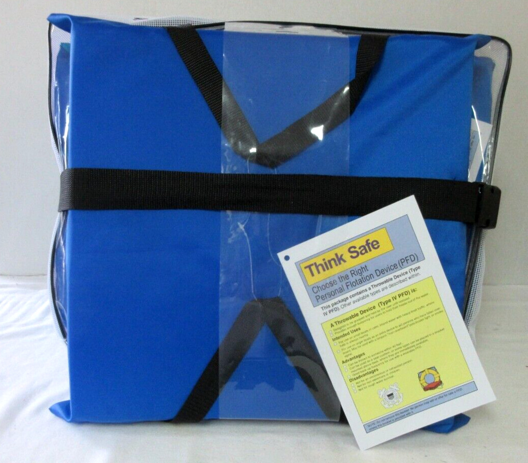 Adult Life Jackets X2O (Quantity of 4) and Boat Cushion, (Blue)