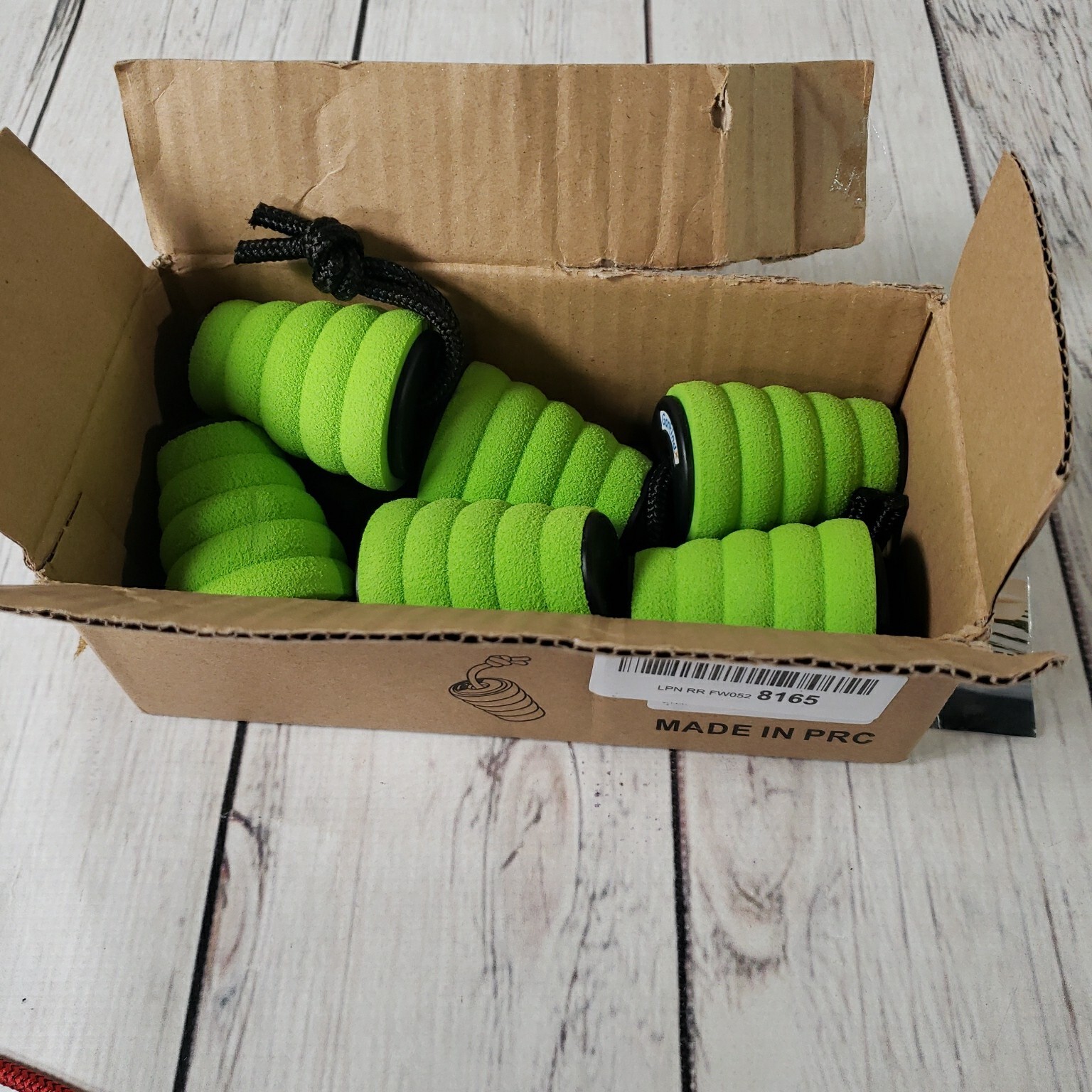 Ganfindx 6 Pack Form-Fitting Kayak Scupper Plug Kit Fit 1.4-1.8″ Green Scuppers