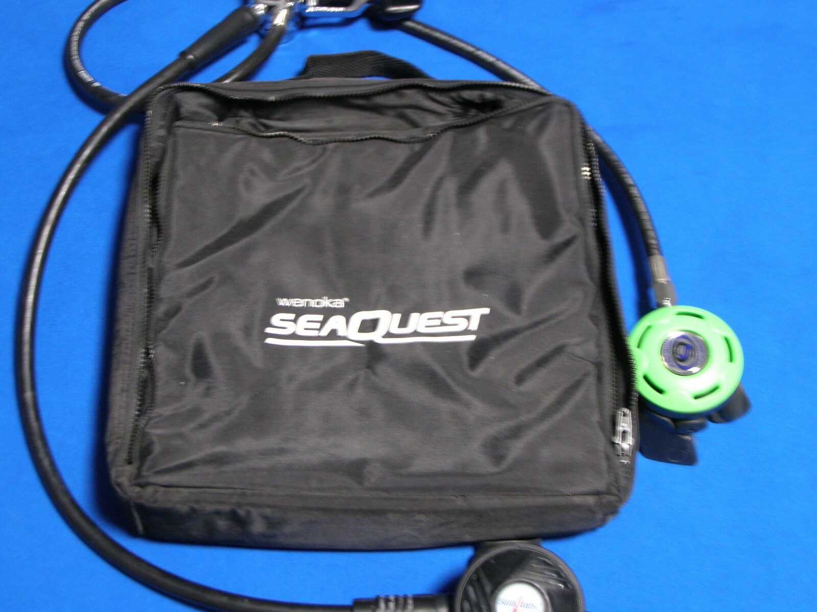 Seaquest Spectrum SCUBA Diving Regulator w/ Mirage Octopus Wenoka Regulator Bag