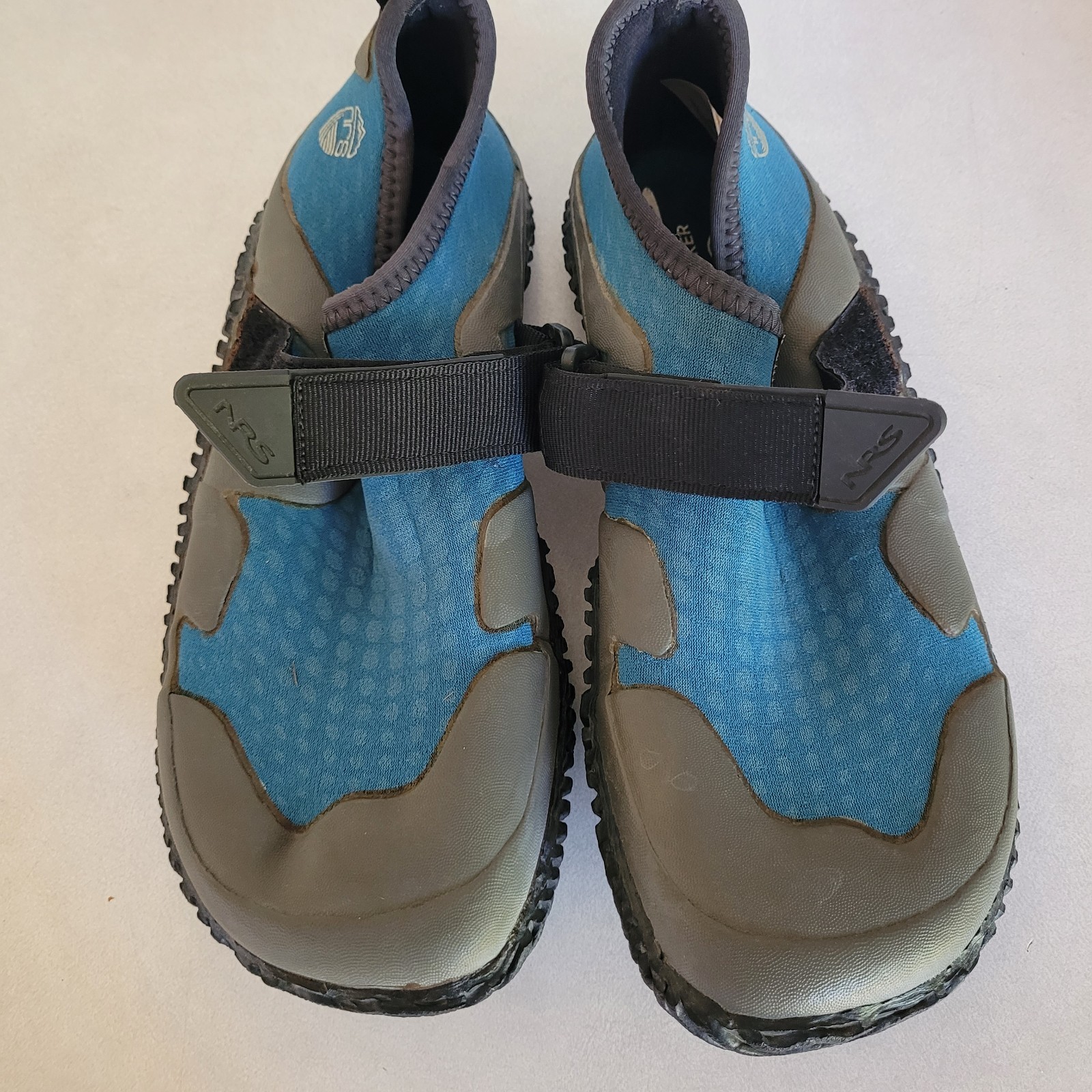 NRS Kicker Womens Water Shoes Size 9 Blue Gray Adjustable Strap Neoprene