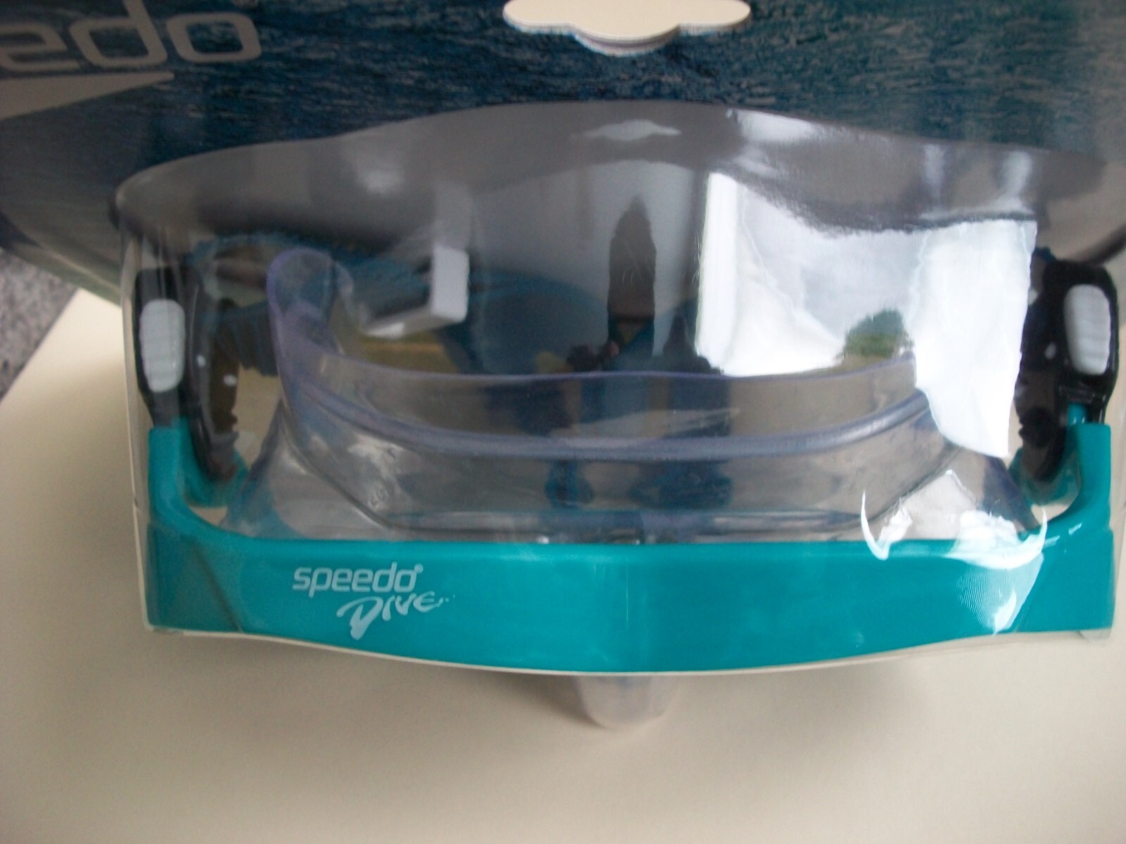 Pack of 4 – SPEEDO Surf Gazer Mask – Swim Goggles – KIDS w/Nose Cover New Sealed