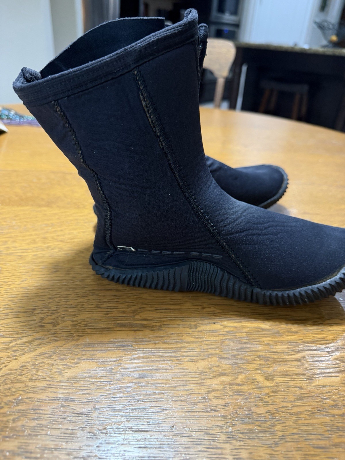 Deep See 6.5mm Neoprene Water Boots Black Zip Closure women’s US Size 5 Euro 37