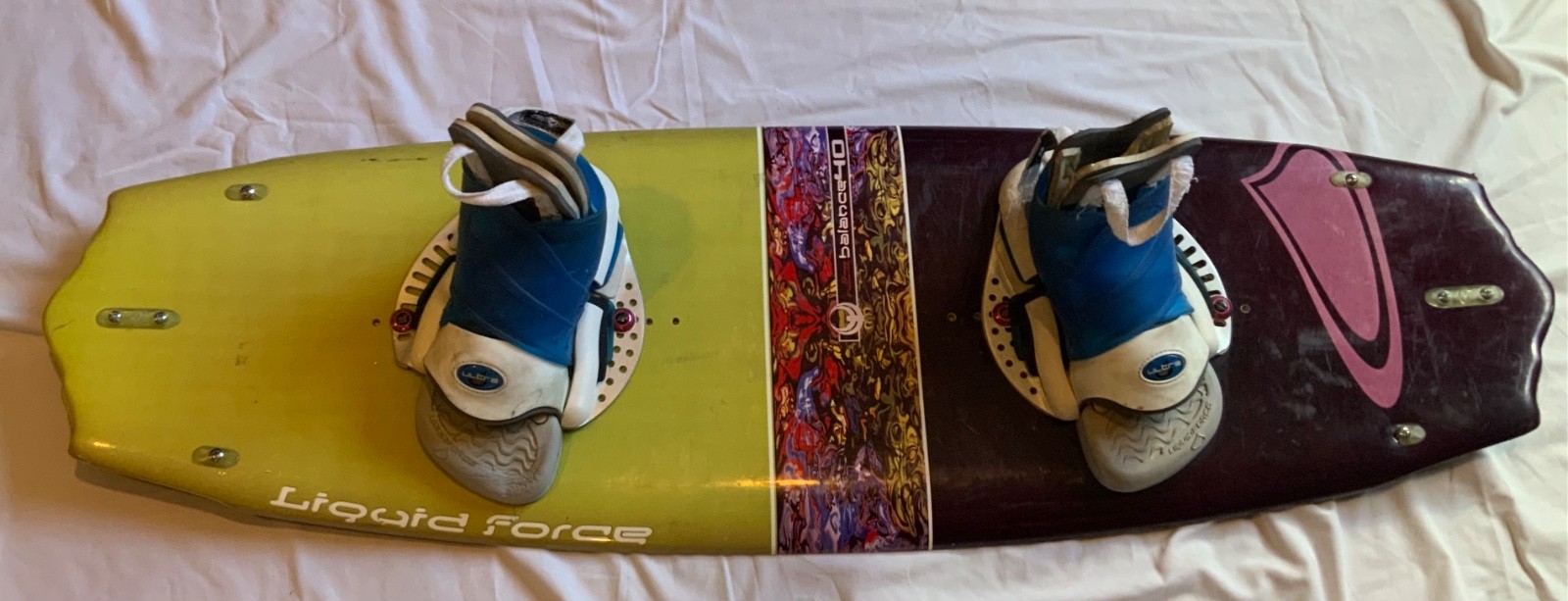 Liquid Force Balance 40 Wakeboard w/ XL Bindings