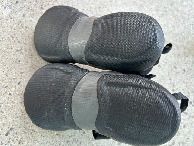 NEVER WORN RARE Patagonia Unisex R5 WOOL Lined Wetsuit Booties US 9