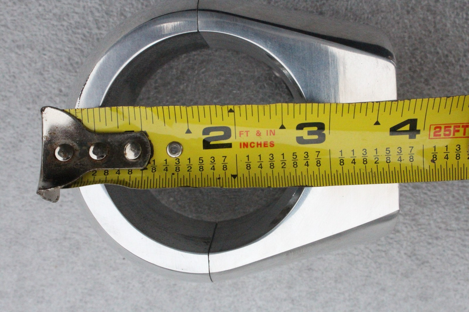 UNIVERSAL Wakeboard Ski Tower Speaker Rack Clamp Boat Tubing Mount Bracket Marin