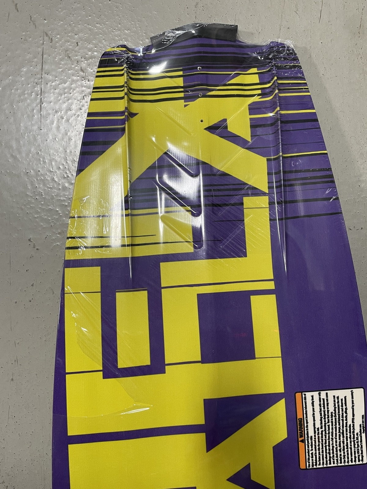 O’BRIEN VALHALLA 133CM PROGRESSIVE ROCKER WAKEBOARD YELLOW / BLACK / PURPLE