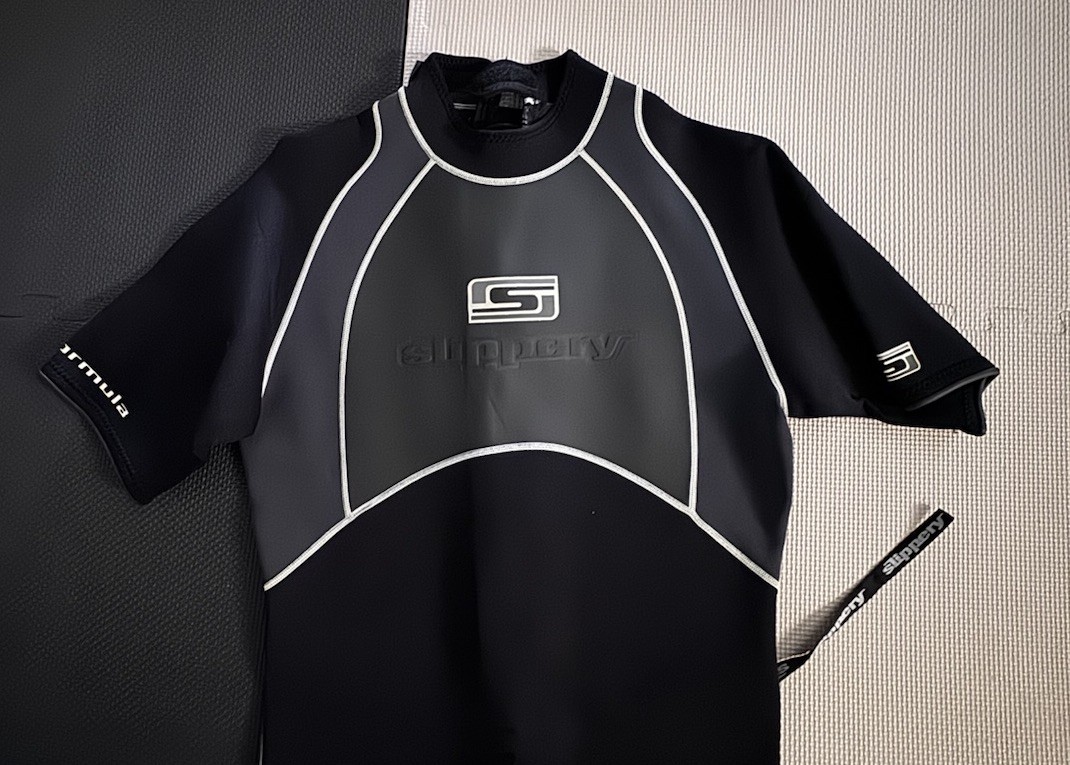 Slippery When Wet Black & Gray Trim X Large Reform Wetsuit
