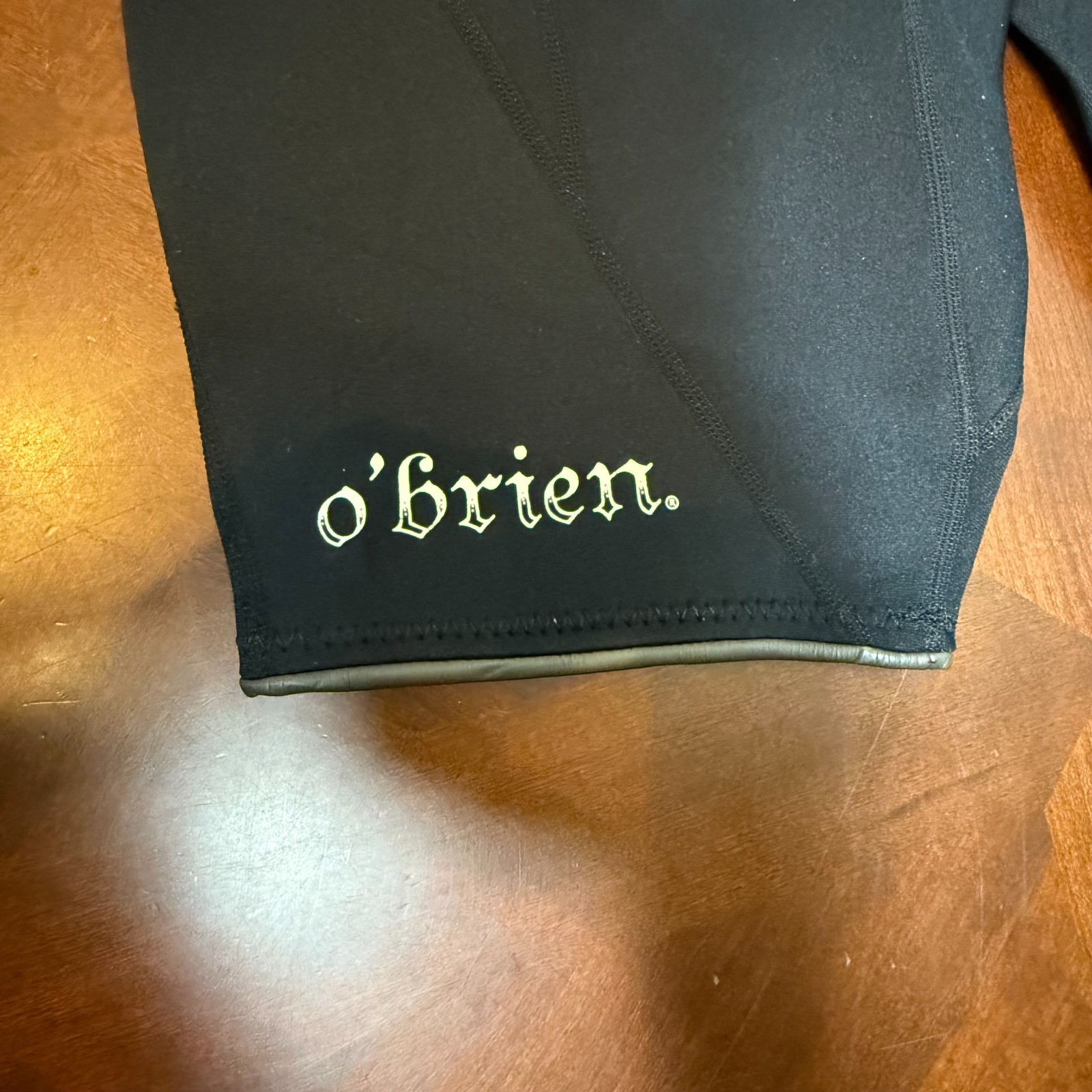 O’Brien Mens L Shorty Wetsuit Neoprene Black Surf Diving Swim Suit Thailand