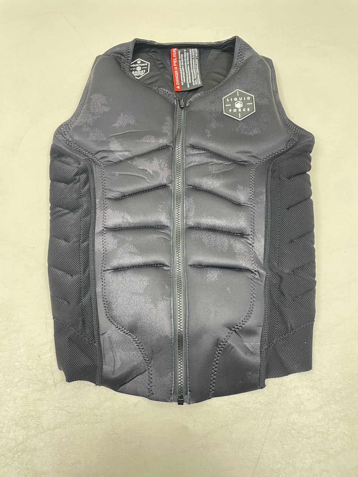 LIQUID FORCE SG3J003 GHOST COMPETITION IMPACT WAKEBOARD VEST SMALL (32″-36″)