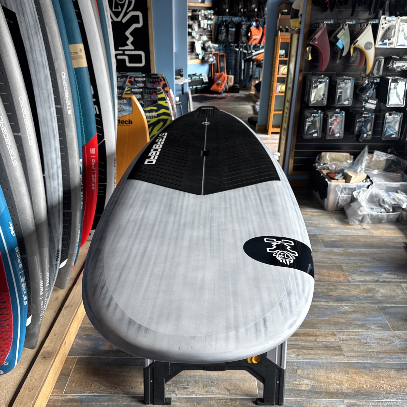 2026 STARBOARD WHOPPER SUP LIMITED SERIES 10’0 x 34” 172L SURF STAND UP BOARD