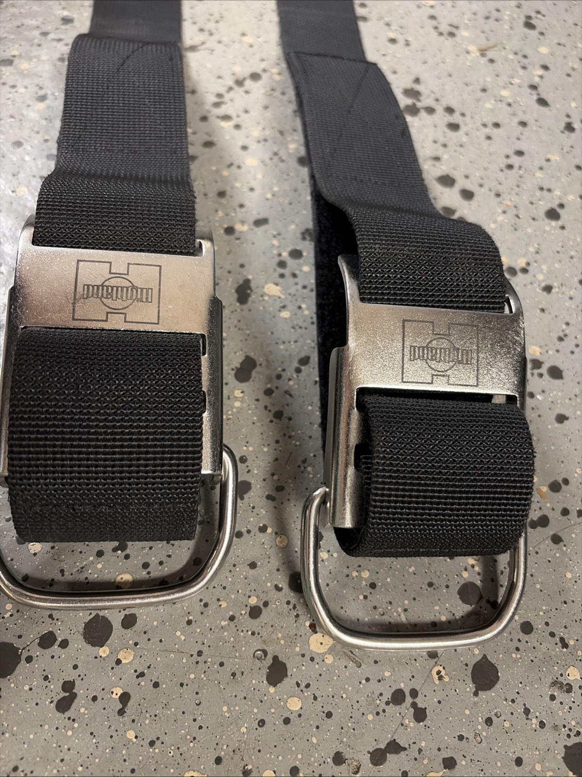EXCELLENT: XS Scuba Highland Stainless Steel Tank Bottle Strap Kit HL201