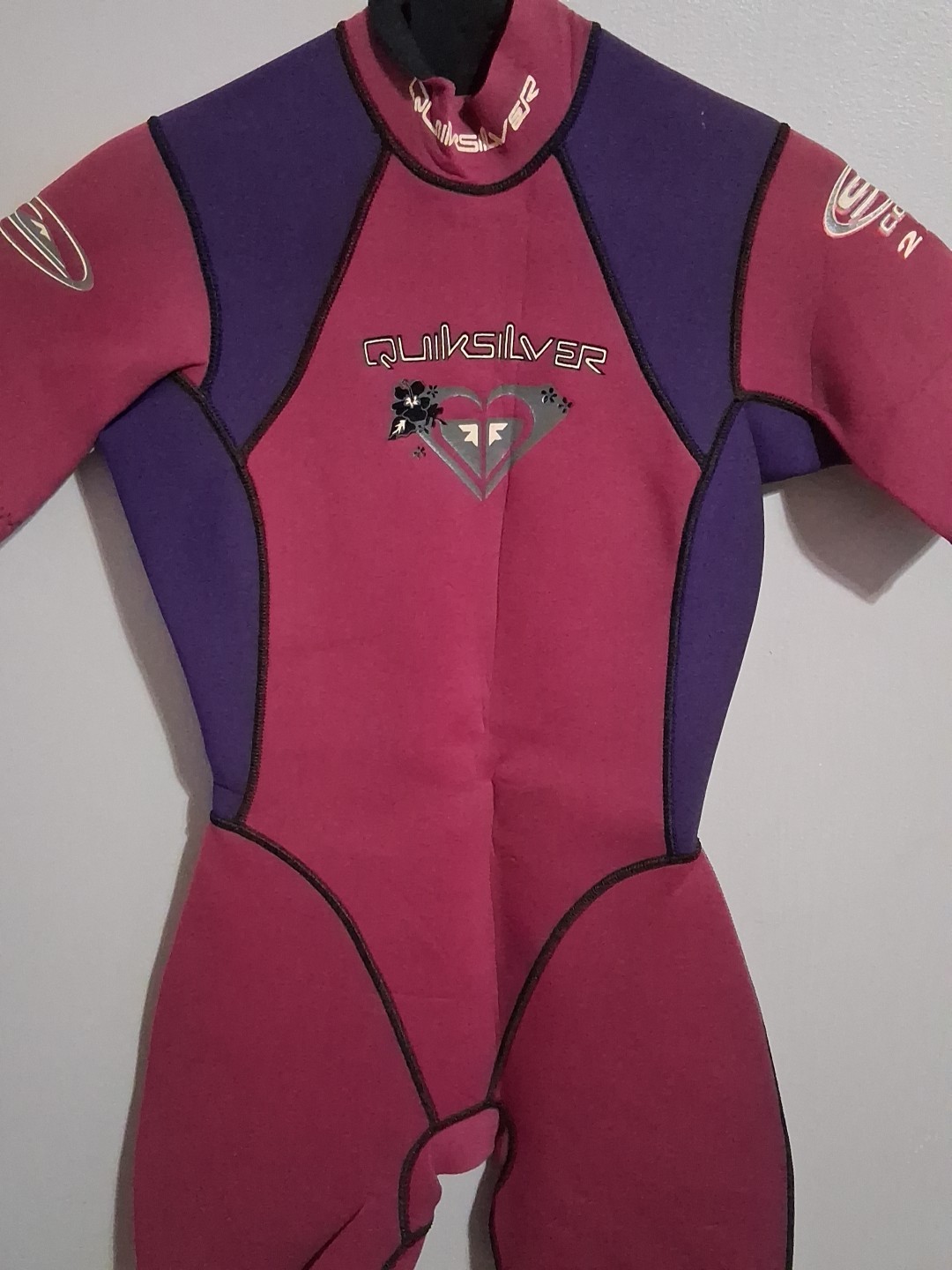 QUICKSILVER KID’S WETSUIT SIZE 10 2X2 SUPERSTRETCH