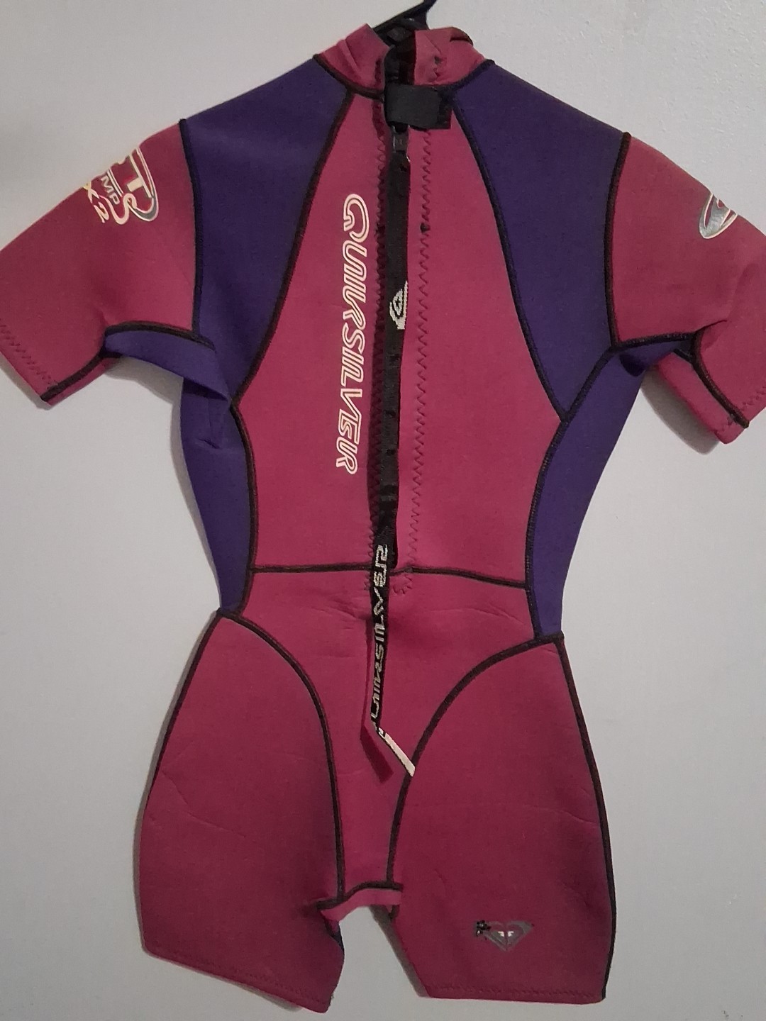 QUICKSILVER KID’S WETSUIT SIZE 10 2X2 SUPERSTRETCH