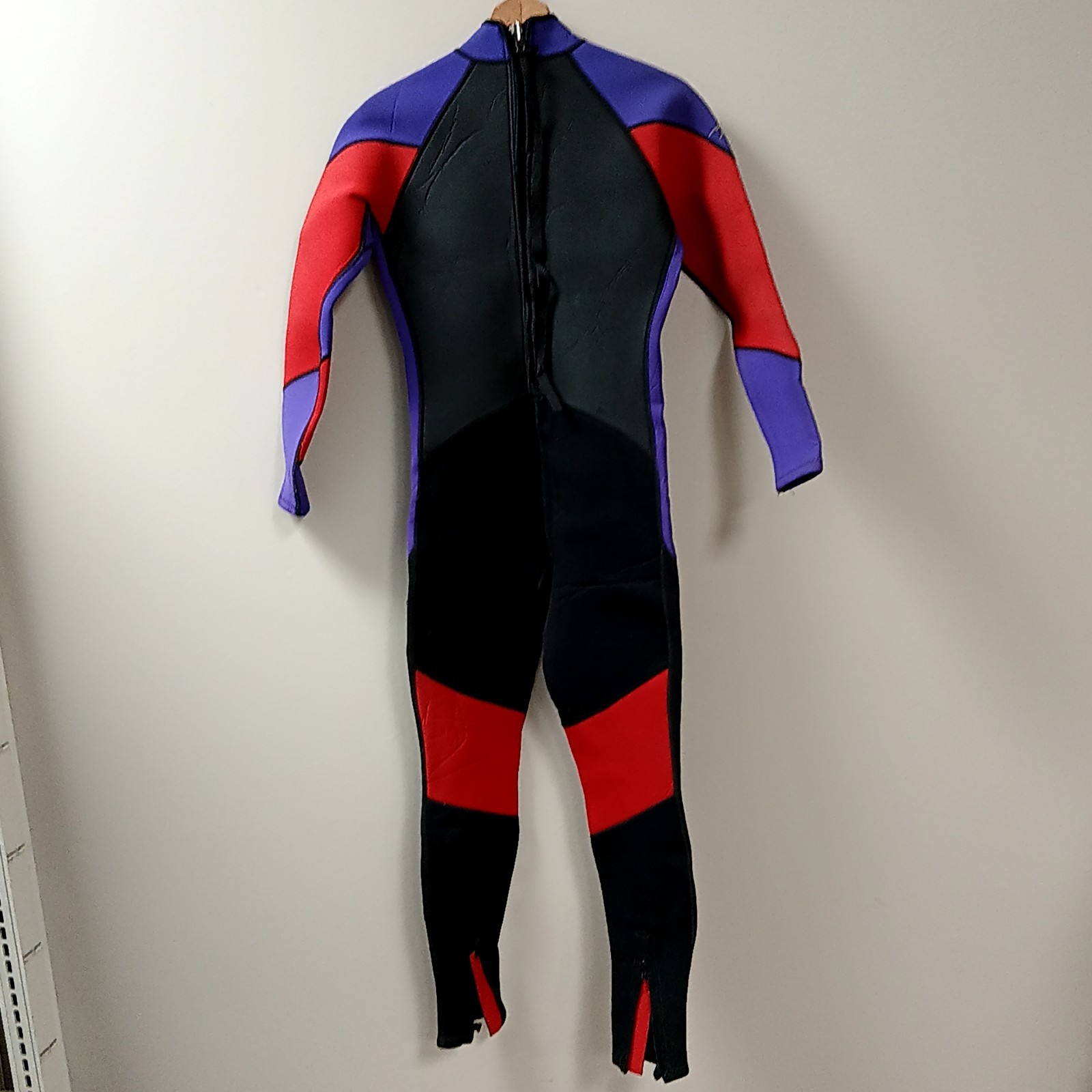 Yamaha Purple Black Red Full Body Wetsuit Medium