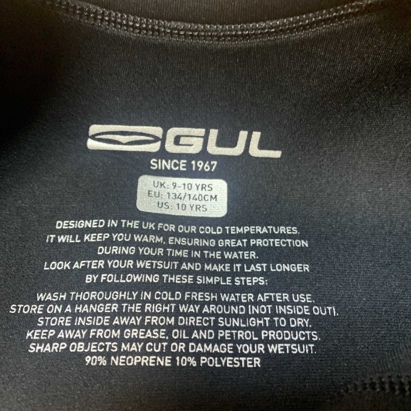 GUL Child Neo Flex Zip Wetsuit – Black & Red US 10 year UK 9-10 EU 134/140cm