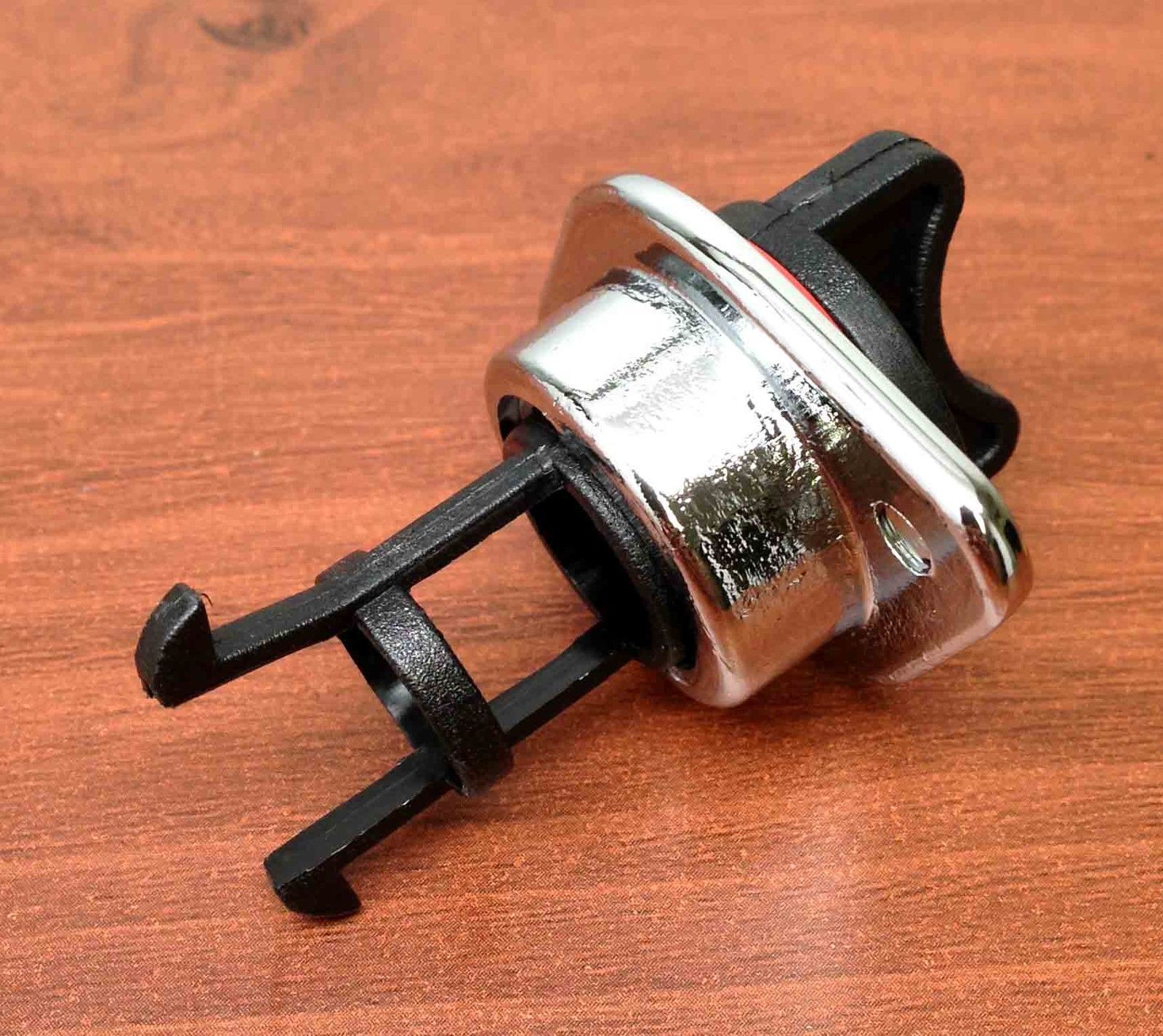 Marine Boat Kayak Chrome Plated Brass Drain Plug With Nylon Plug 1″D x 2″(L)
