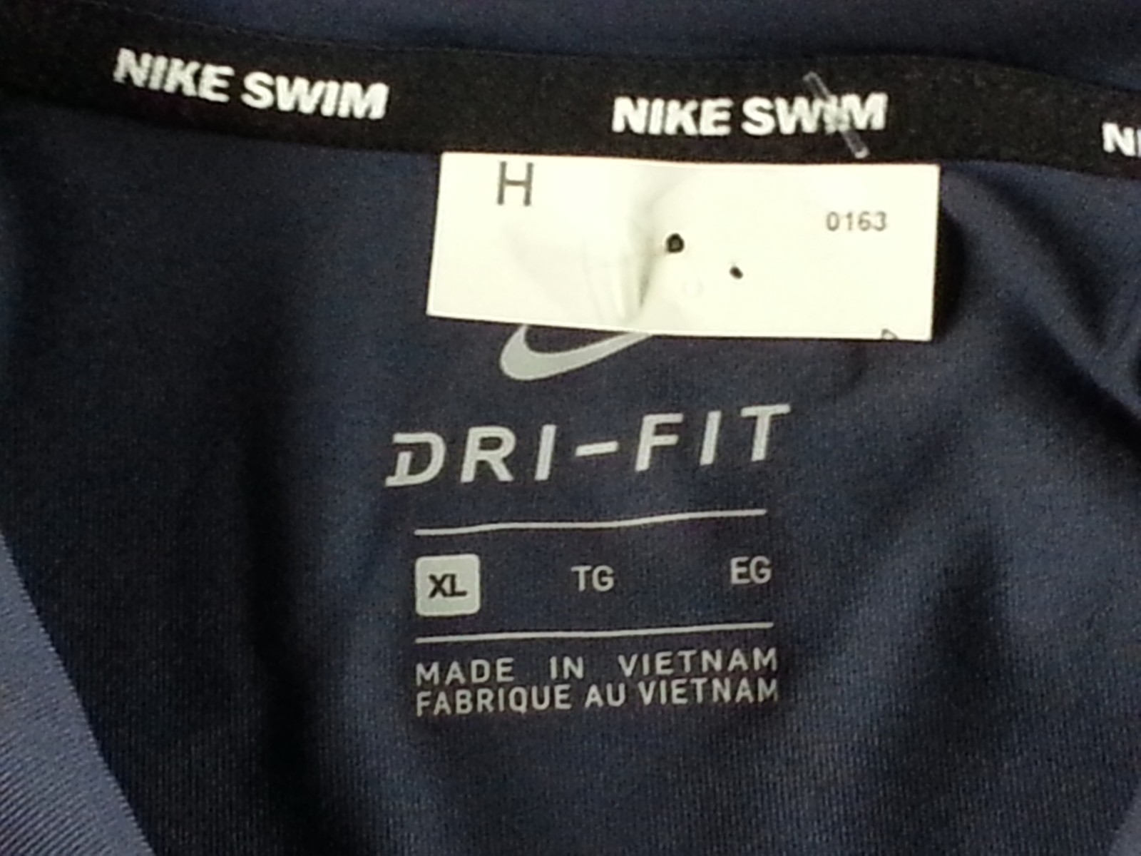 Nike Swim Men’s XL Dri-FIT Long Sleeve Rash Guard UPF 40+ Navy Blue NWOT