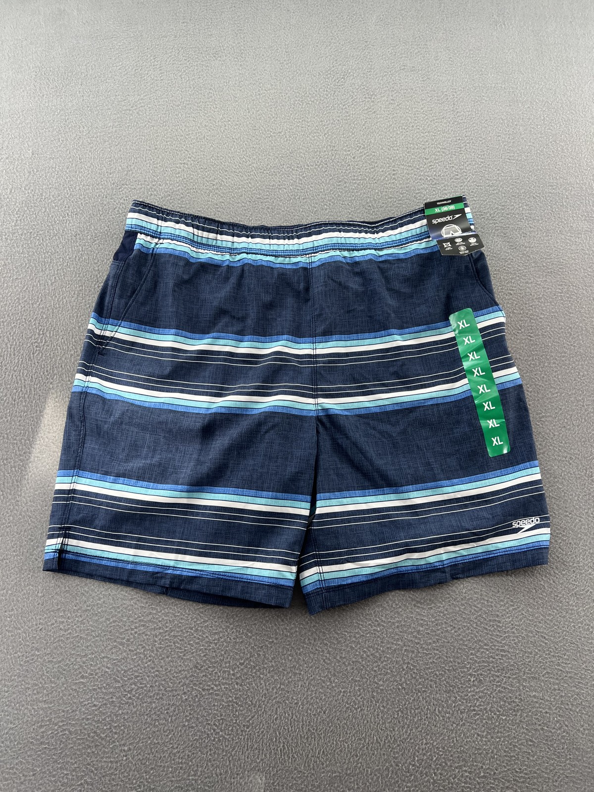 Speedo Techvolley Swim Trunks XL 36/38 Water Repellent UPF 50+ Men’s Shorts