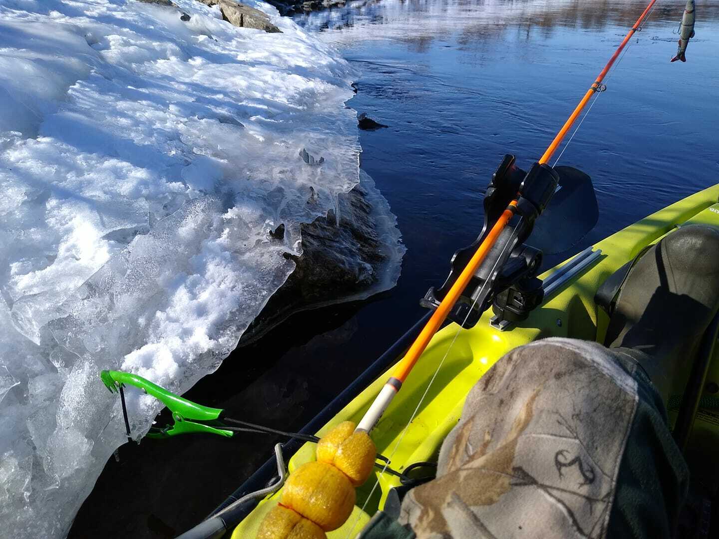 BRUSH GRIPPER ANCHOR for Boat, Kayak & Canoe – Tie Up in Seconds – Grip Tight