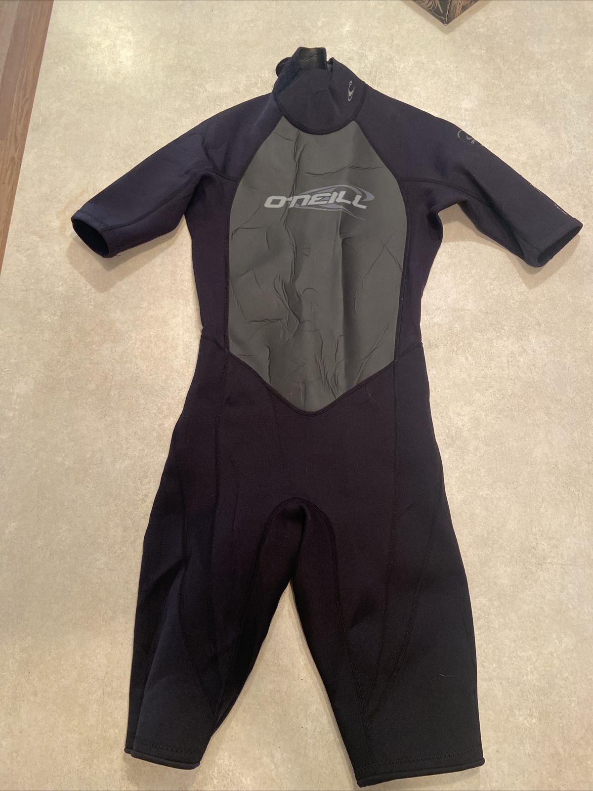 Women’s O’NEILL Shorty Wetsuit Size XS X-Small Zipper Clean Diving Style 1240