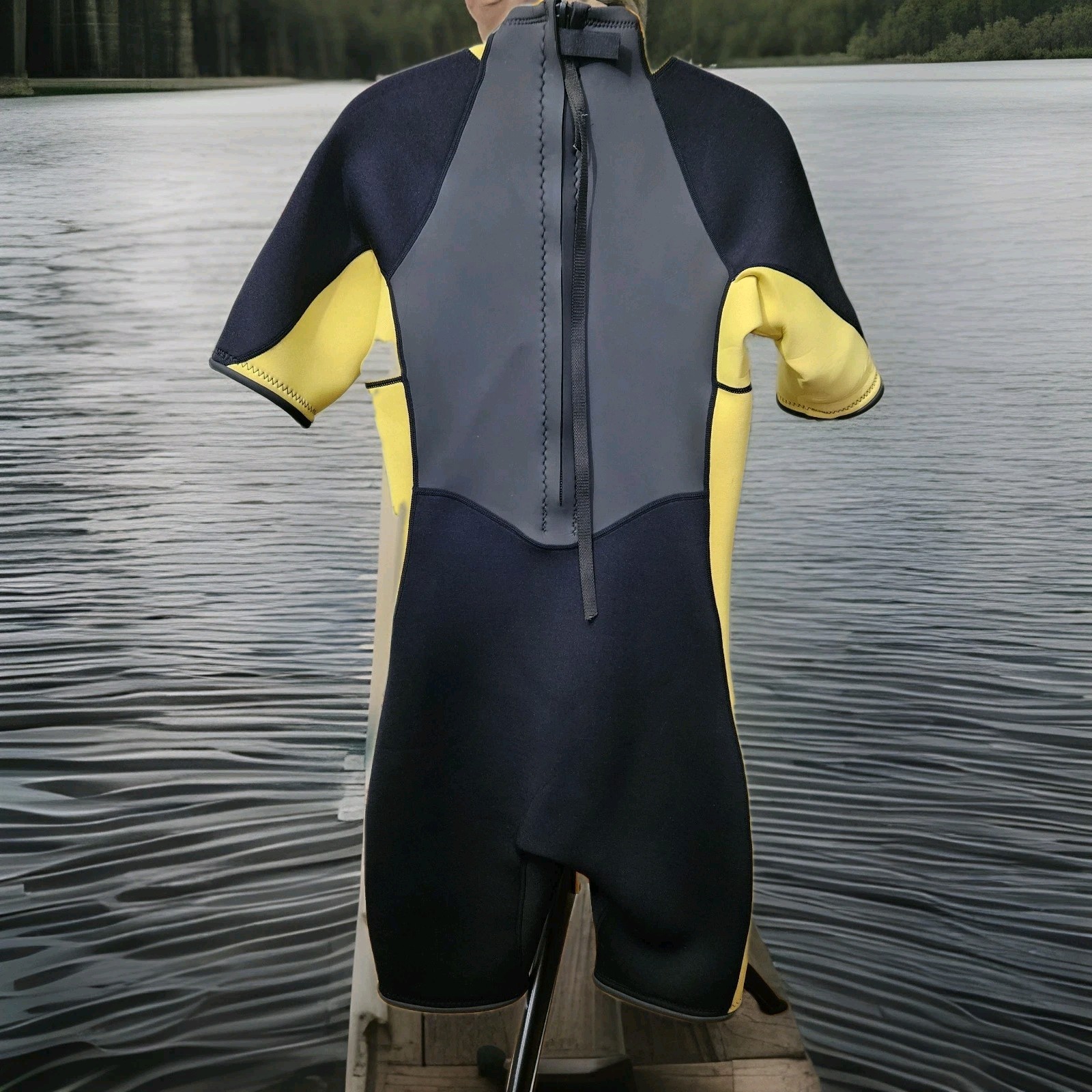 JET G JET GLADIATOR MENS SIZE MEDIUM JET SKI SUIT