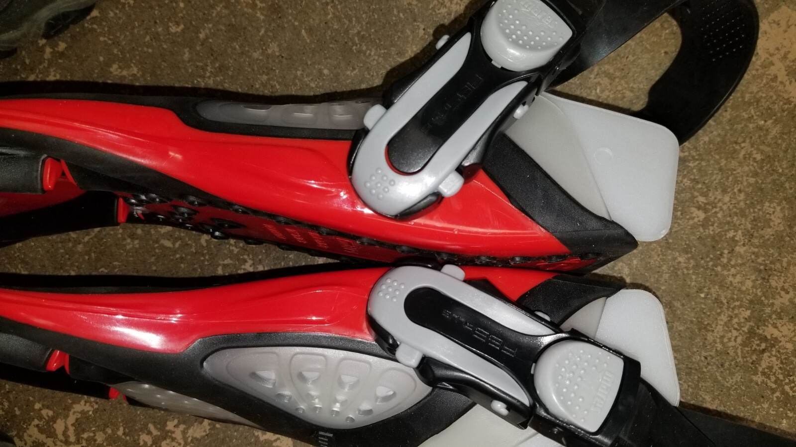 Mares X-Stream Fins RED/BLACK Extra Small Brand New GREAT FINS!