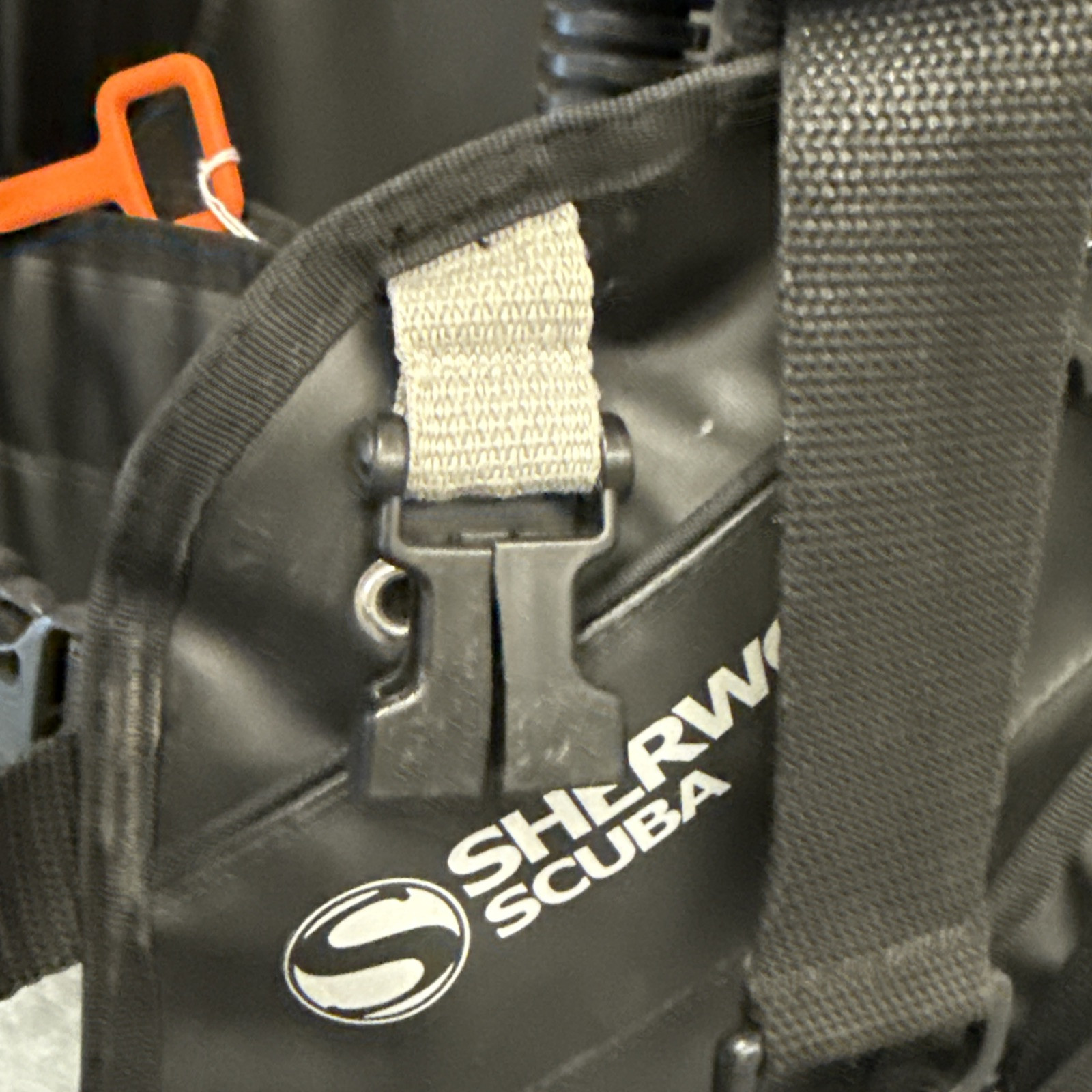 Sherwood Zodiac+ Water Resistant Scuba Diving Medium
