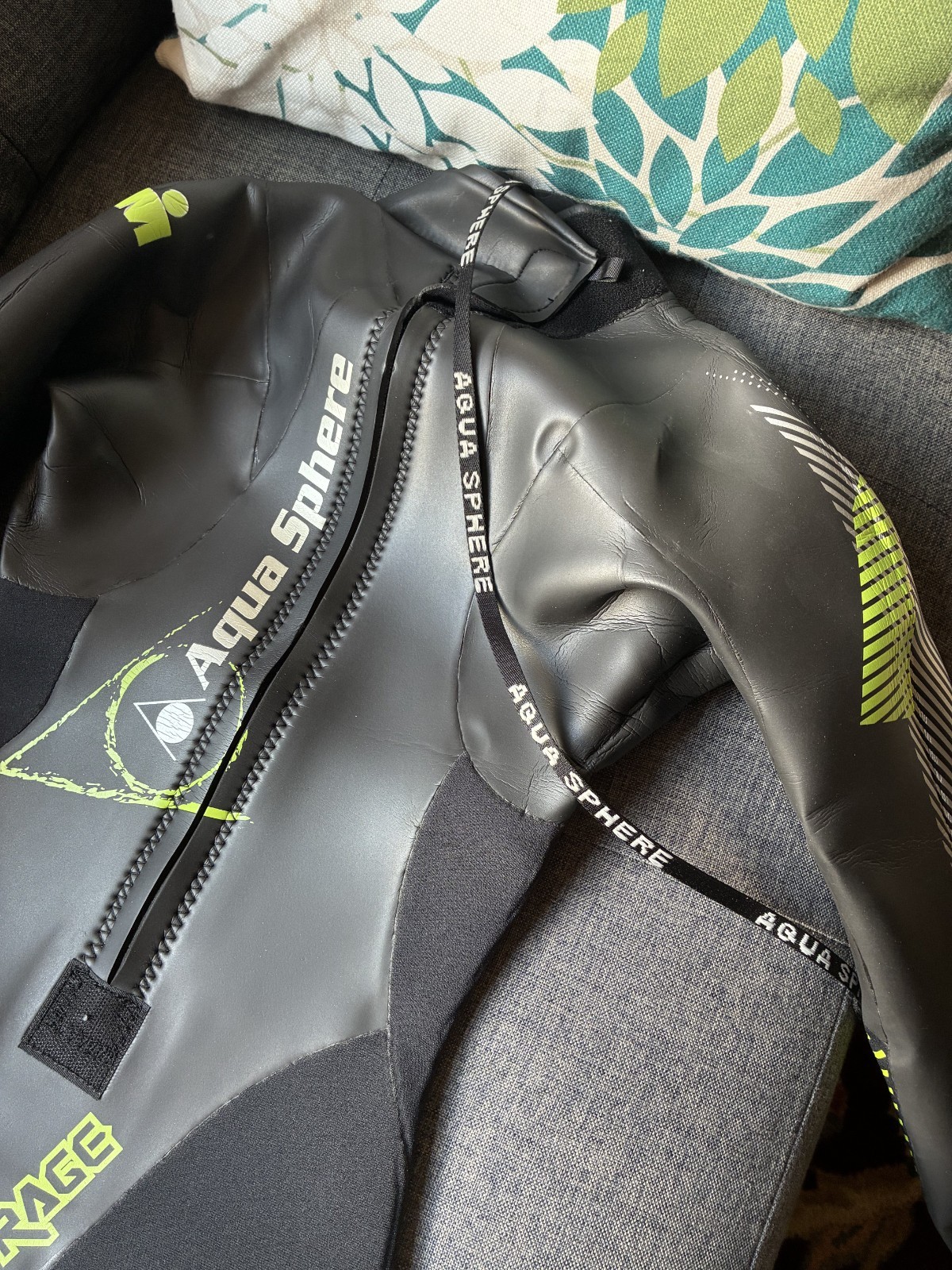 Aqua Sphere “Rage” Full Body Wetsuit – Size 10 (youth)