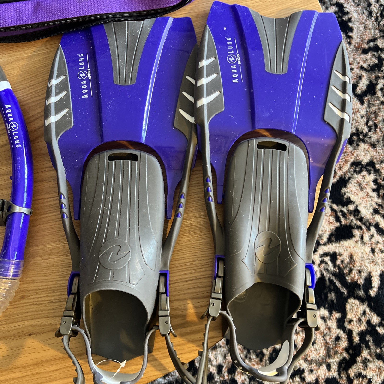 Aqua Lung Sport Flippers Swim Scuba Fins, S/M, Men’s 4-8.5, Women’s 5-9.5