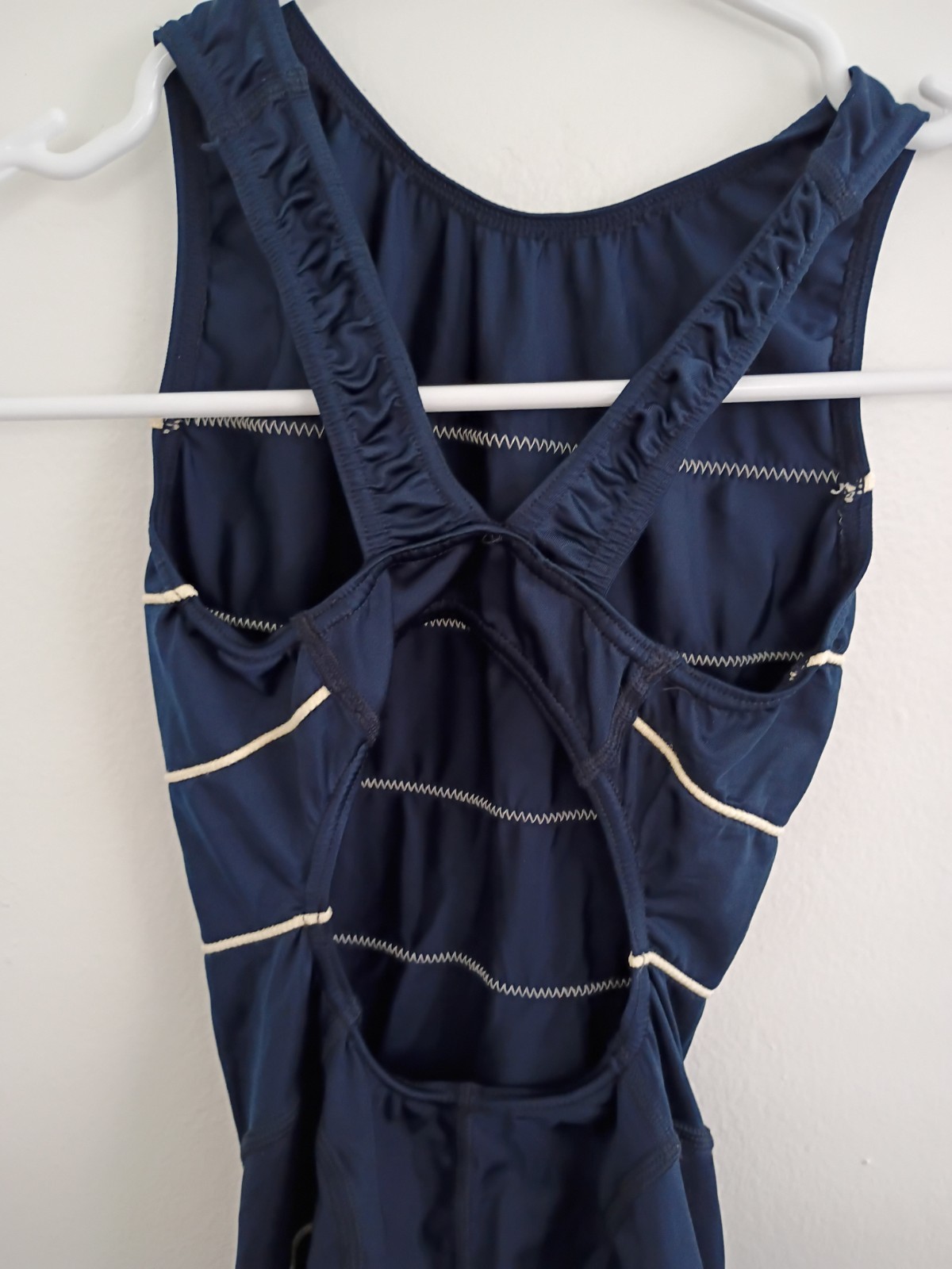 TYR Women’s 26 Navy Blue Tracer Light Aeroback Full Swim Suit