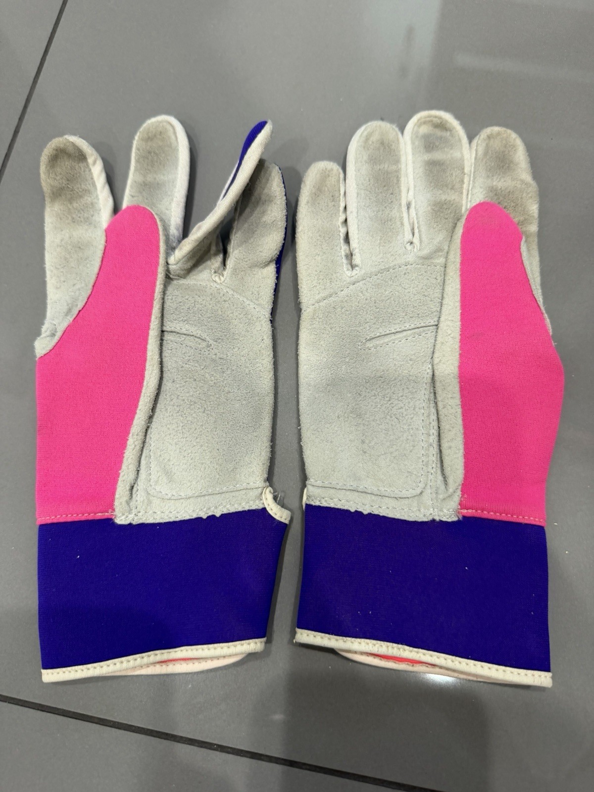 JETPILOT WATER GLOVES RARE VINTAGE PURPLE PINK TIGERSHARK