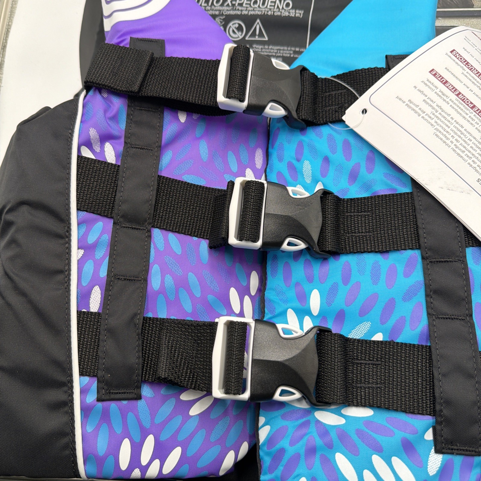 Connelly Nylon Life Vest Adult X-Small (XS) 90 to 120 lbs 28in to 32in Chest