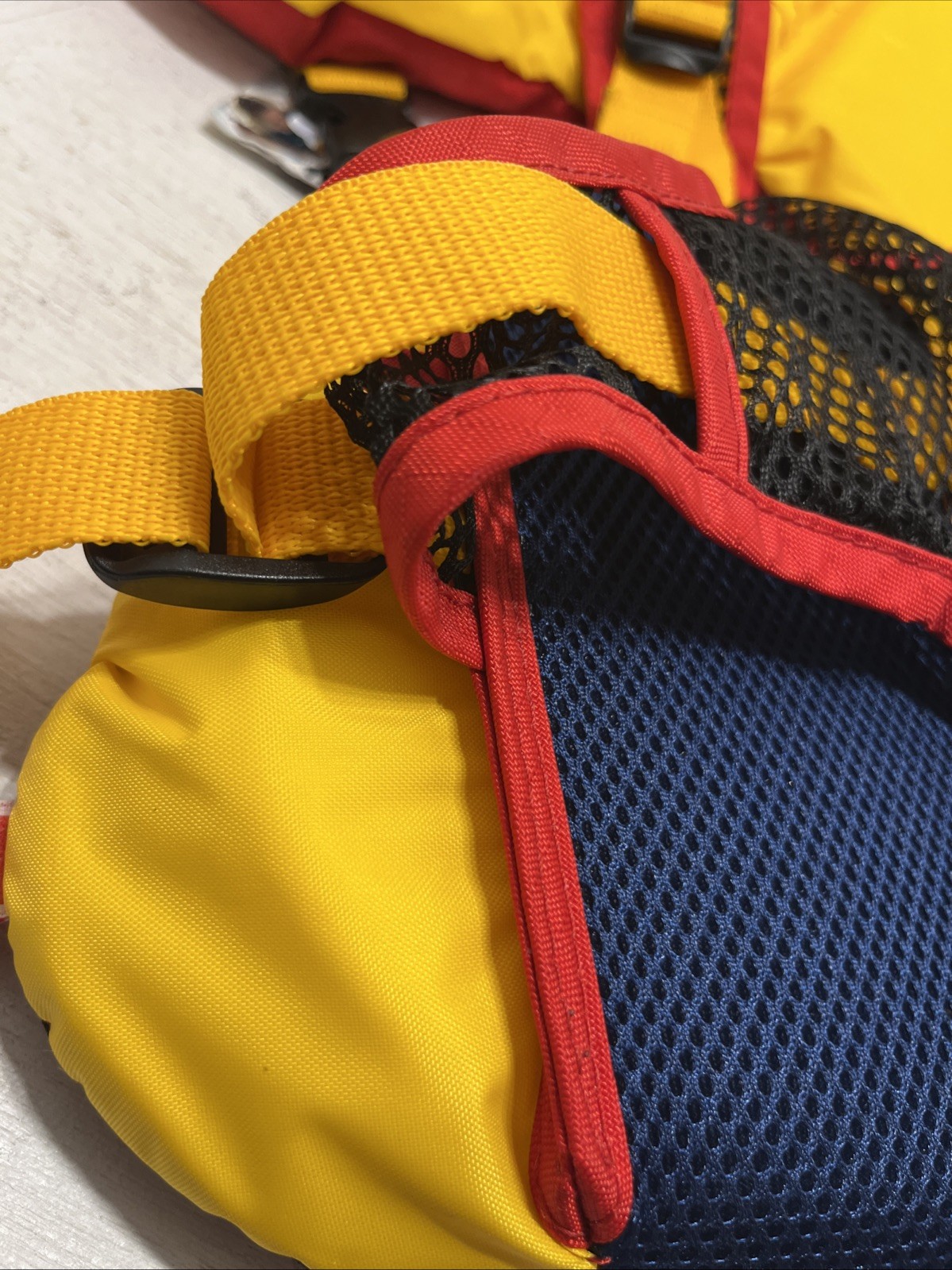 NWT Salus Bijoux Baby Vest Flotation Jacket for Infants 9-25 pounds Red/Yellow