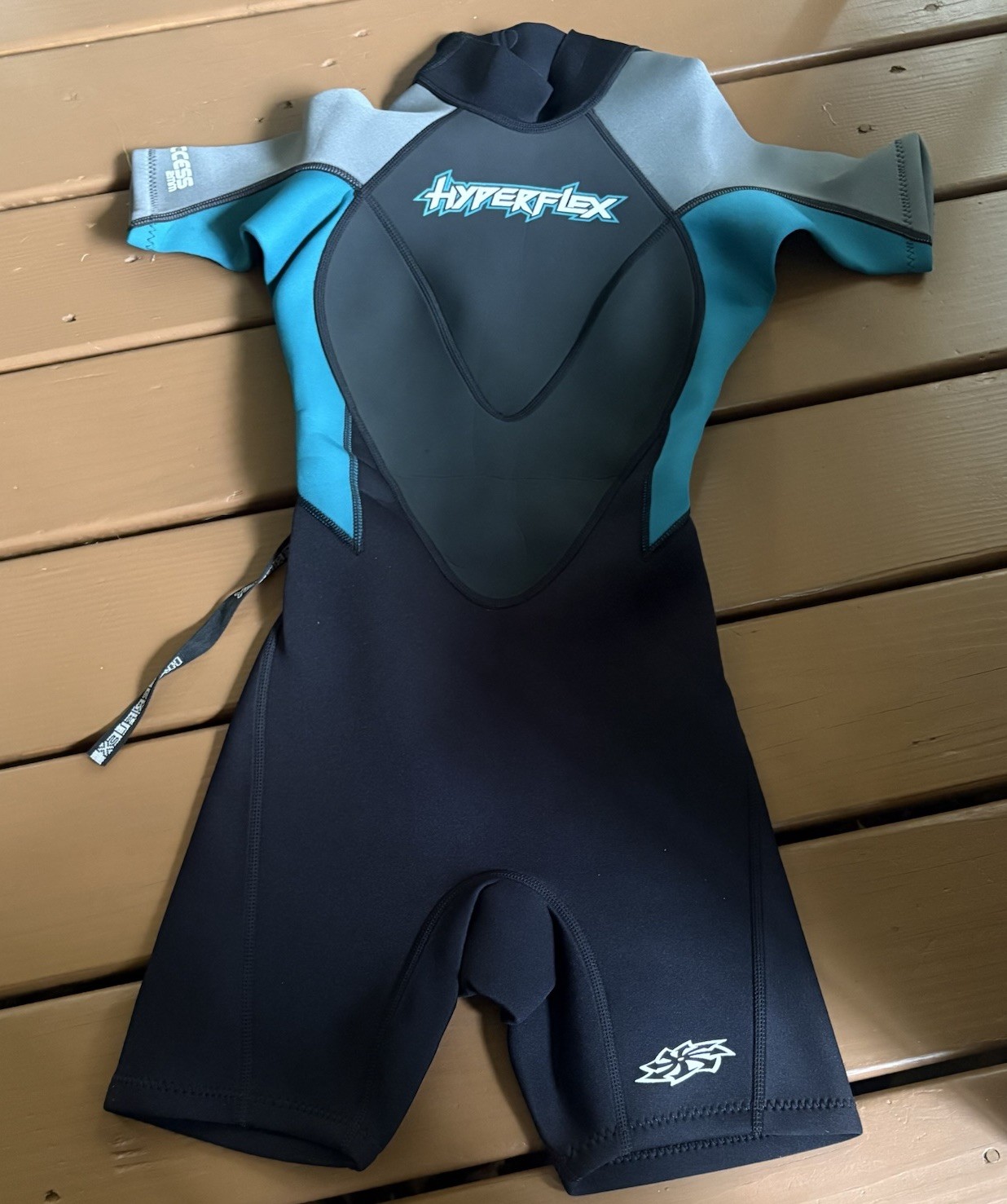 Hyperflex Shorty Wetsuit Access 2mm Women’s 4 Full Zip Spring Black Blue NEW