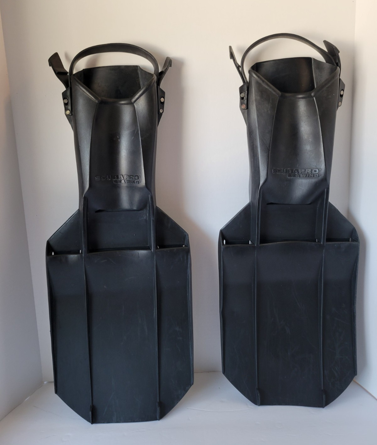 Scuba Pro Sea Wing XL scuba/dive/snorkel fins strap heel 25-552-000 – USA