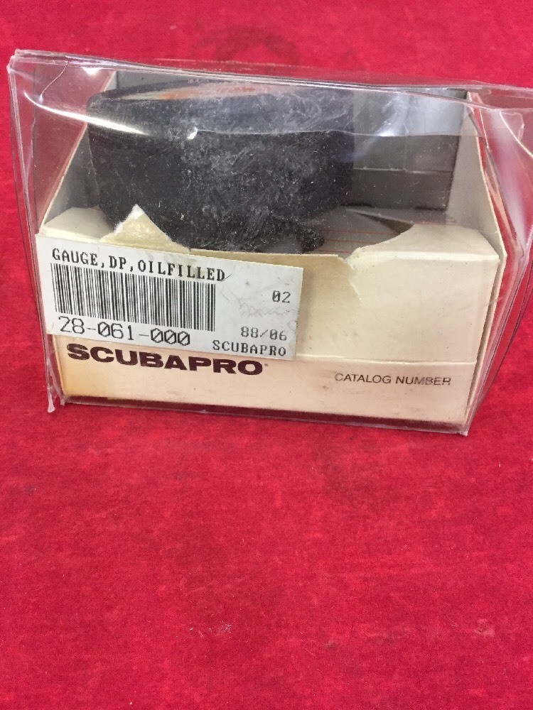 SCUBAPRO Scuba Diving Diver’s Depth Gauge Oilfilled 28-061-000 w/Instructions