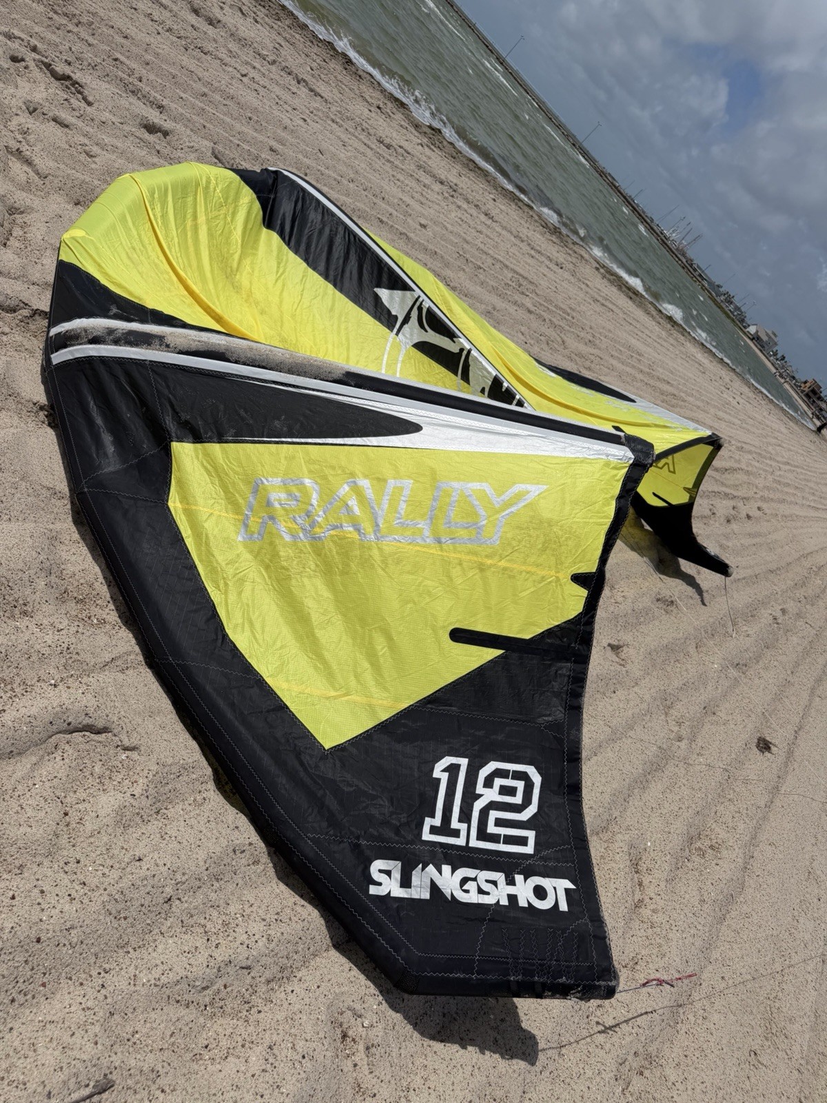 Slingshot RPM 12m Kite + Kiteboard Bar + green bag ( kiteboarding kitesurfing )