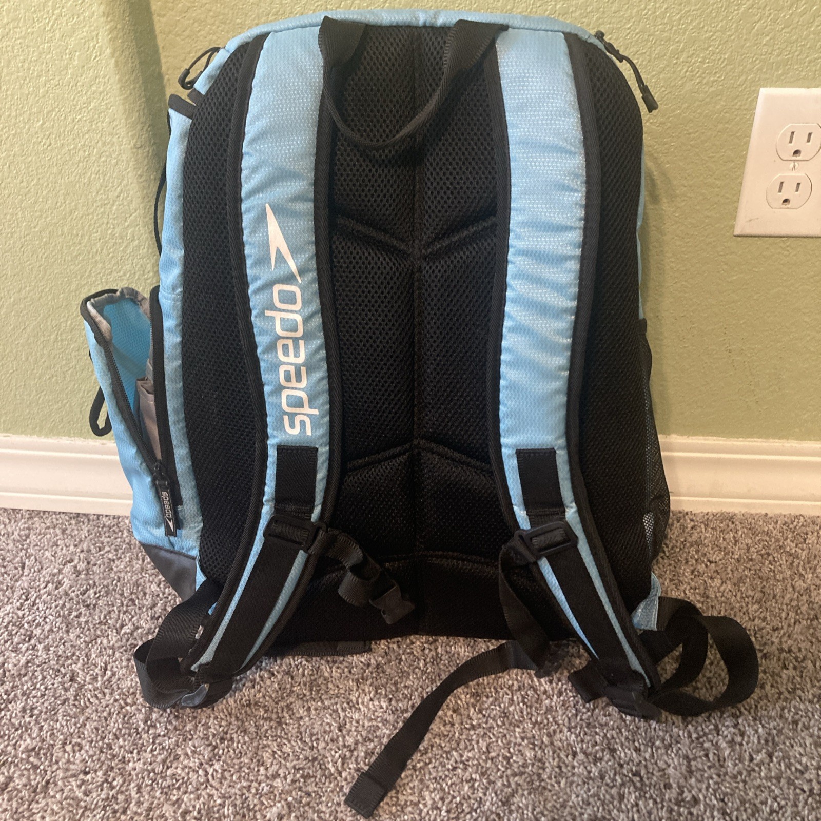 Speedo Teamster 2.0 Swim Backpack, Light Blue, 35L Good Condition