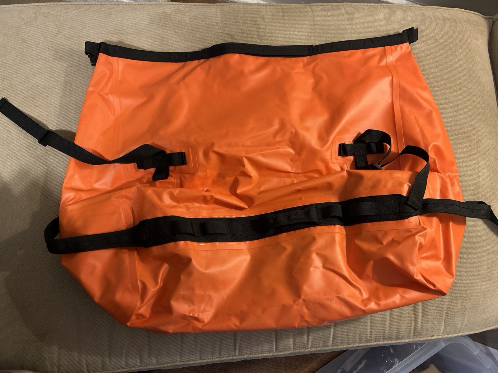 60L Waterproof Duffel Bag Backpack Outdoor Heavy Duty Duffle Bag with Backpac…