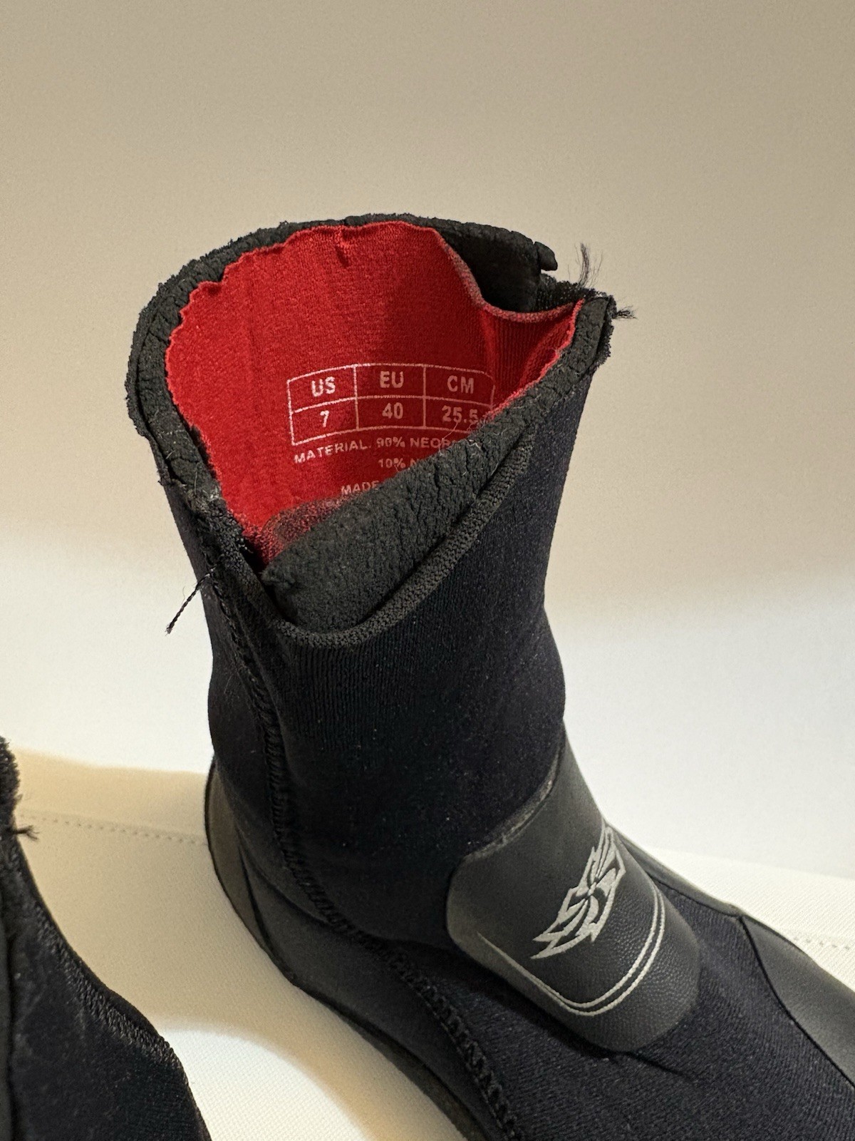 Hyperflex Access 5mm Surf Dive Shoe Feet Booties Round Toe Neoprene Size 7 Used