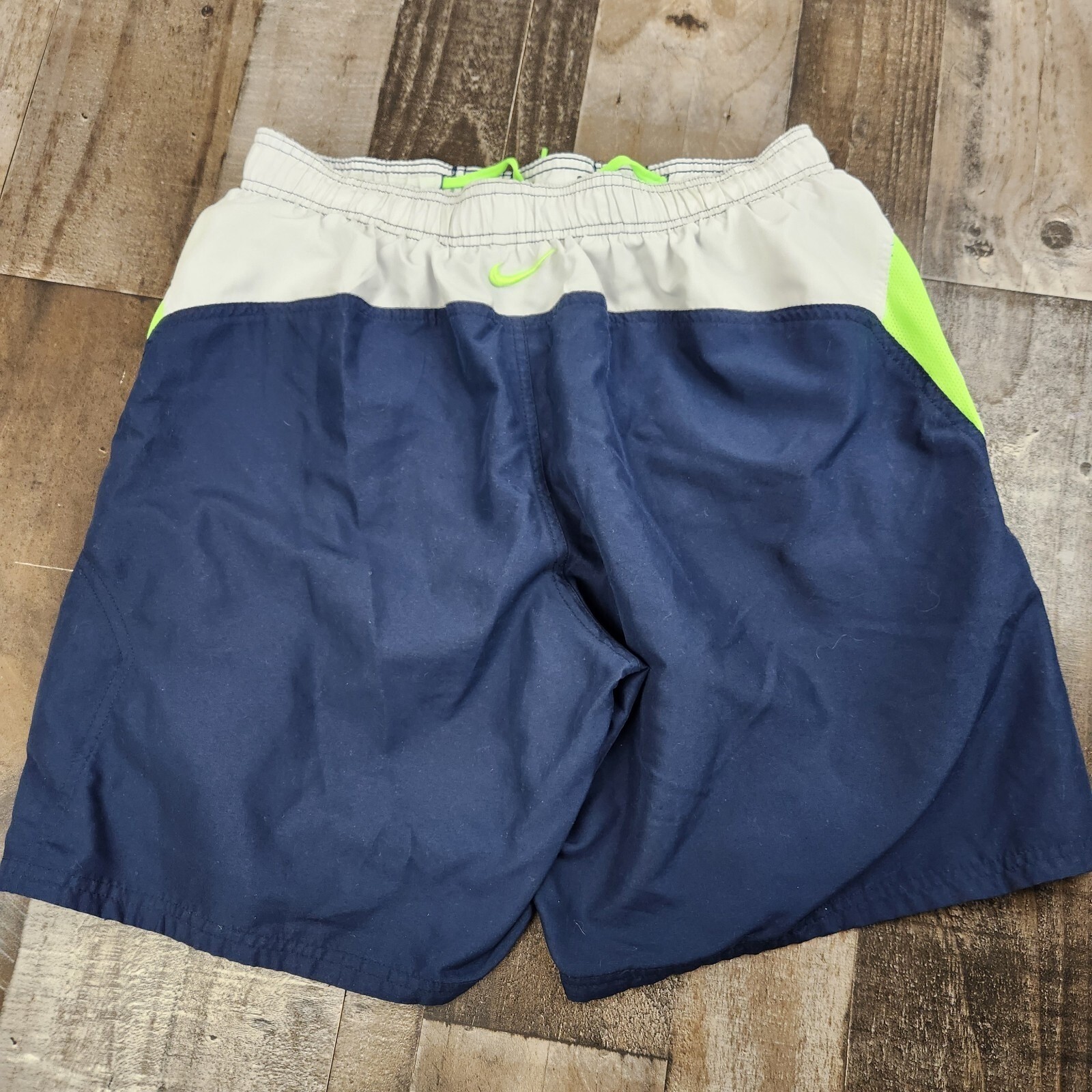 Nike Mesh Lined Swim Shorts Mens size L Large Navy Blue Drawstring