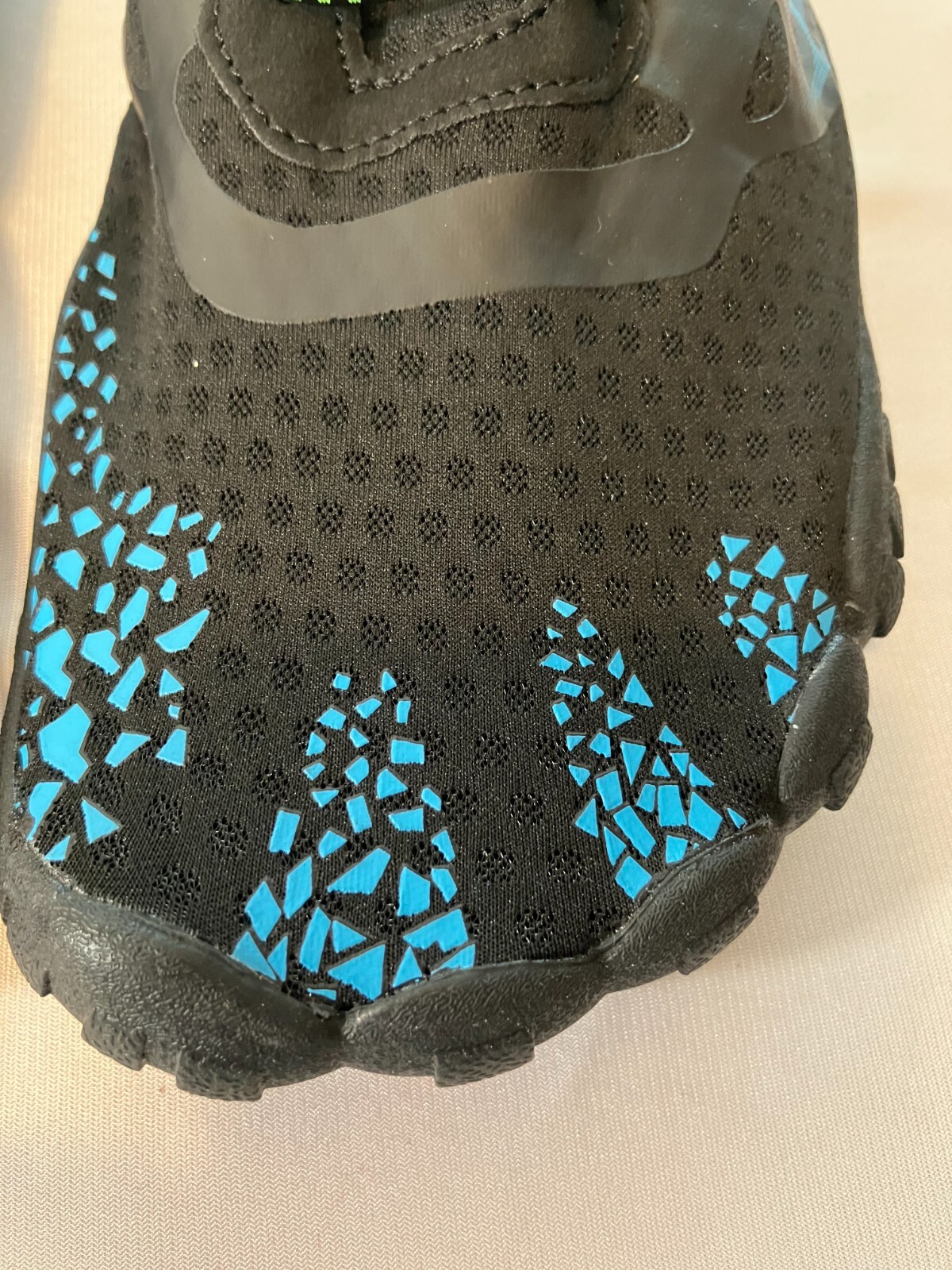Water Shoes Mens 12-13 Womens 13-14 Aqua Beach Swim Barefoot Quick Dry NWT