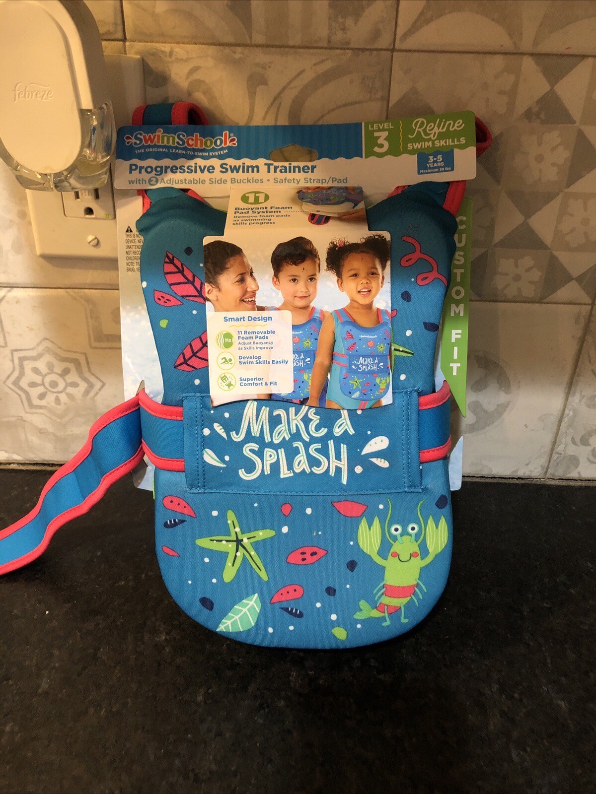 Swim School Progressive Swim Trainer Level 3 -Safety Vest = Ages 3-5 Max 38 lbs