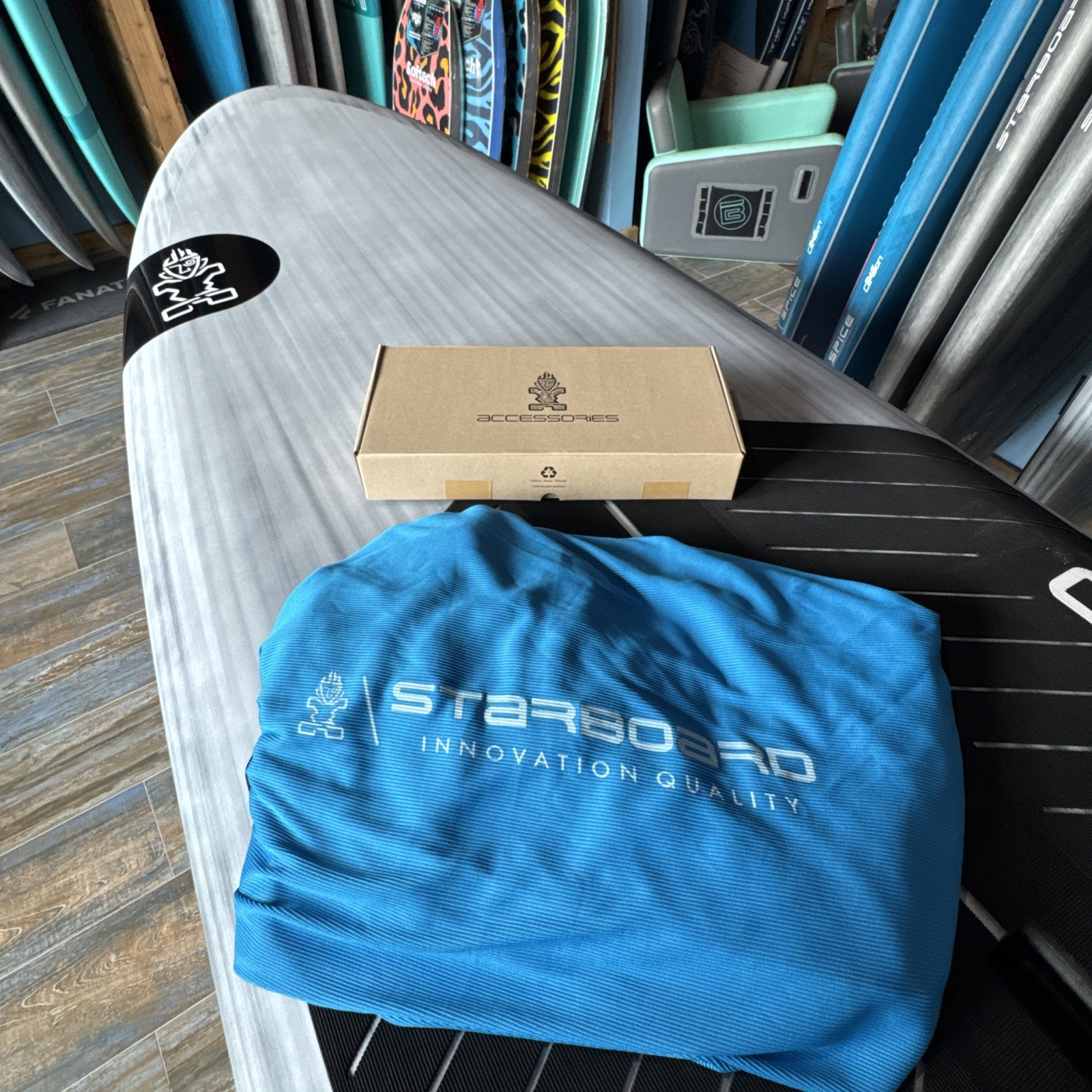 2026 STARBOARD WHOPPER SUP LIMITED SERIES 10’0 x 34” 172L SURF STAND UP BOARD